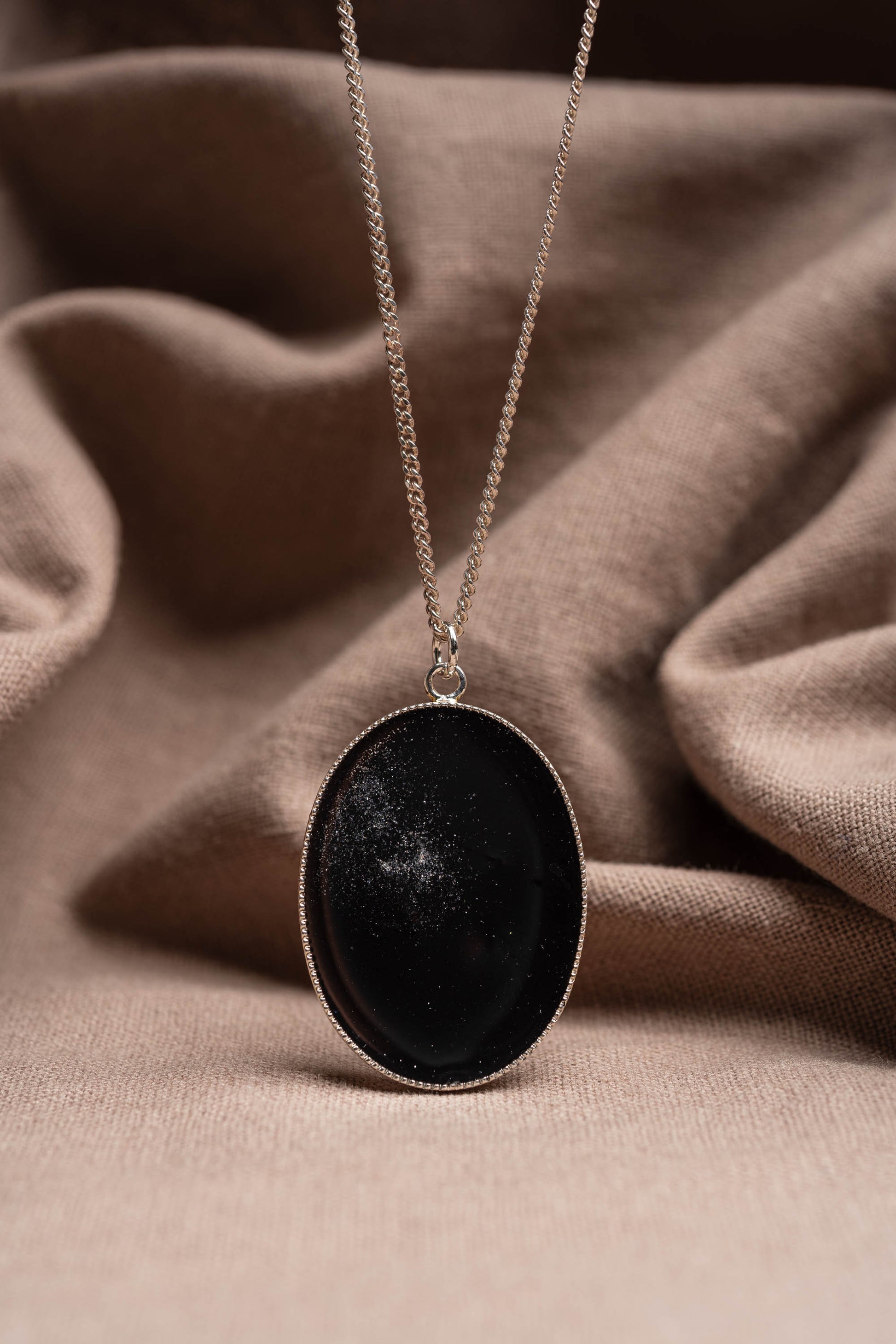 Cluster Oval Necklace Silver