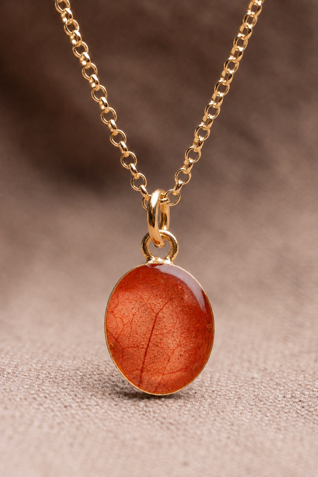Bougainvillea Oval Necklace Gold