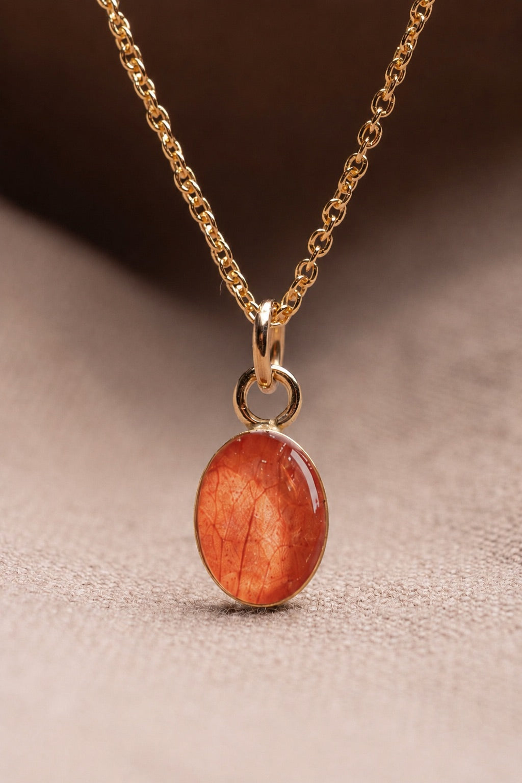 Bougainvillea Oval Necklace Gold