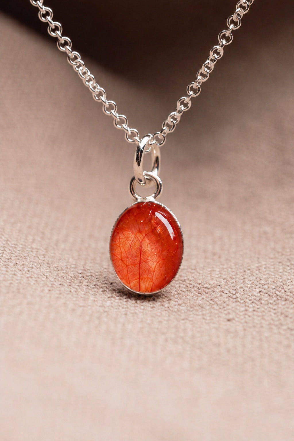 Bougainvillea Oval Necklace Silver