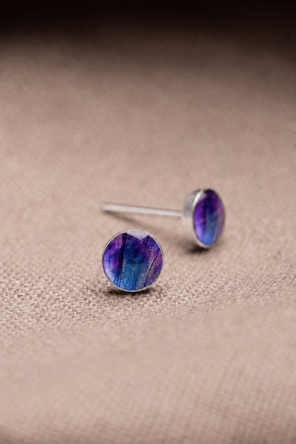 Crocus Stud Earrings Silver