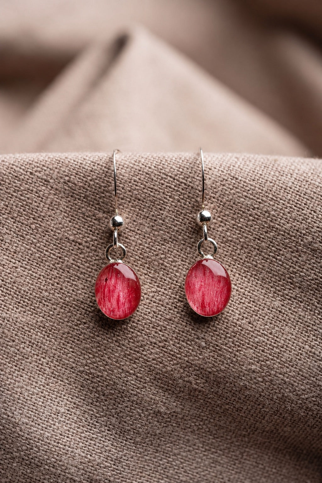 Tulip Oval Earrings Silver