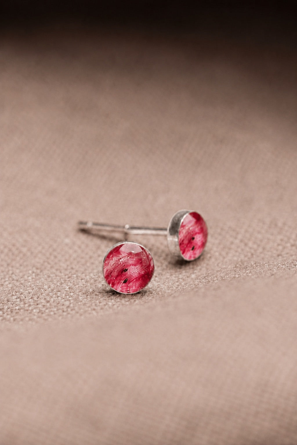 Tulip Stud Earrings Silver