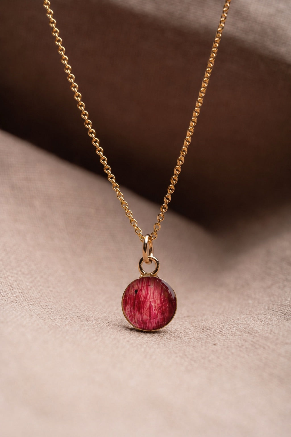 Tulip Round Necklace Gold