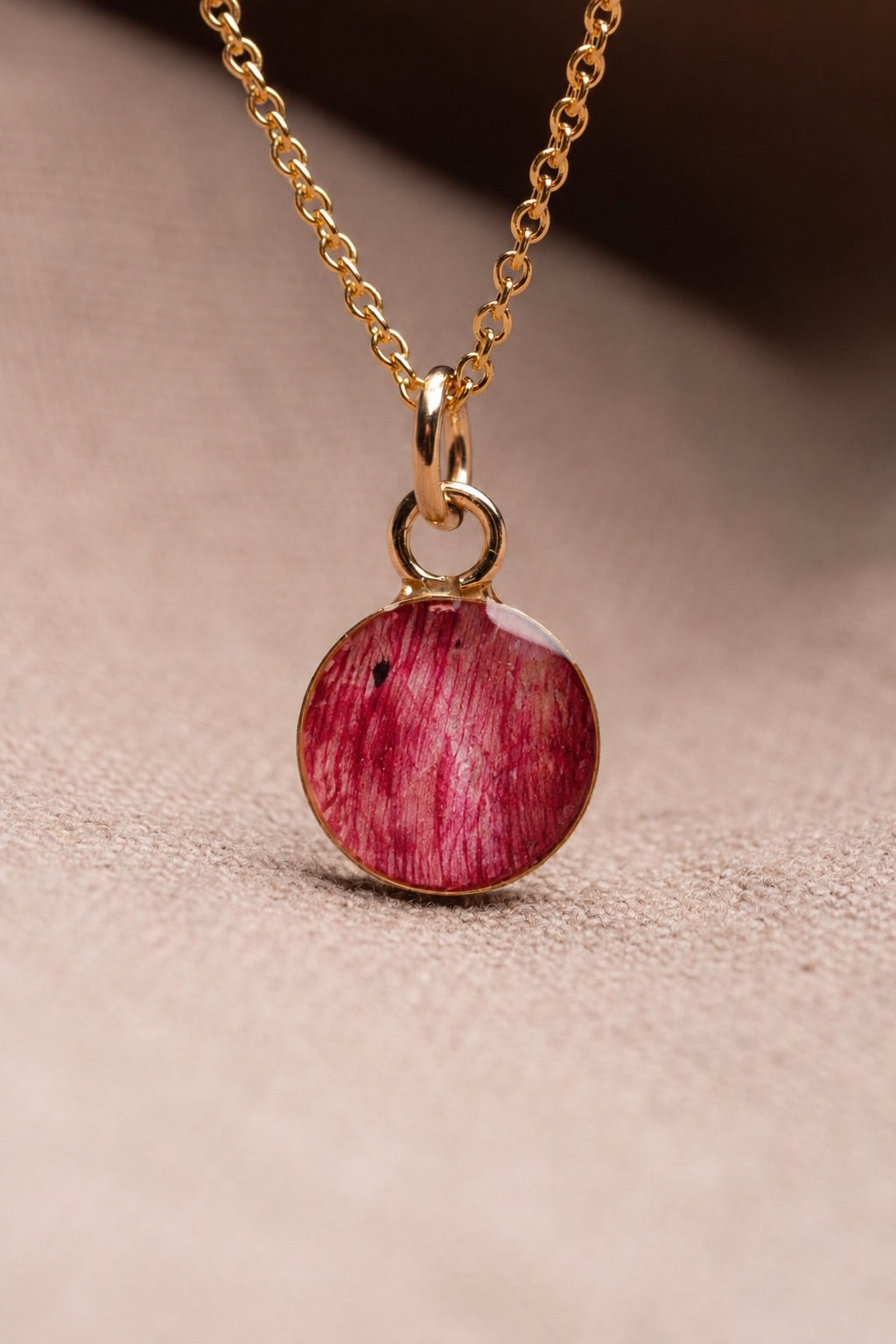Tulip Round Necklace Gold