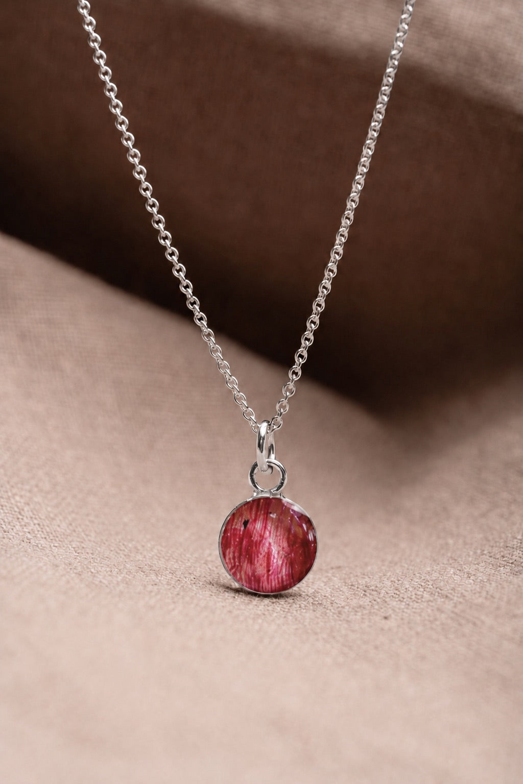 Tulip Round Necklace Silver