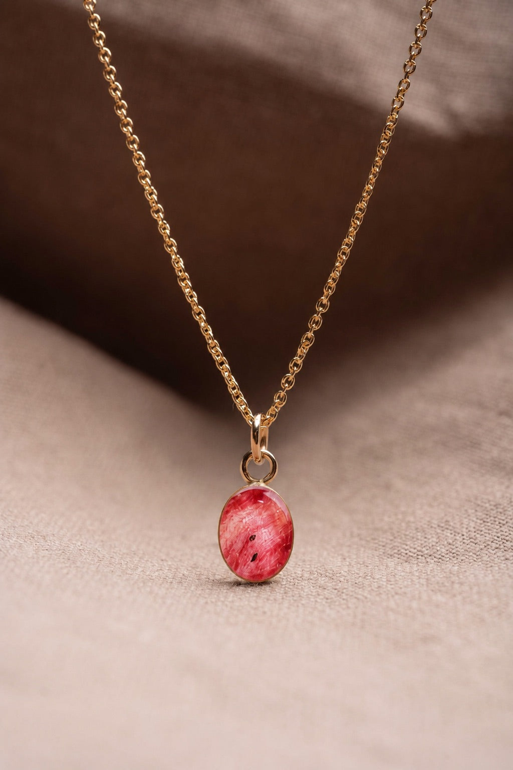 Tulip Oval Necklace Gold