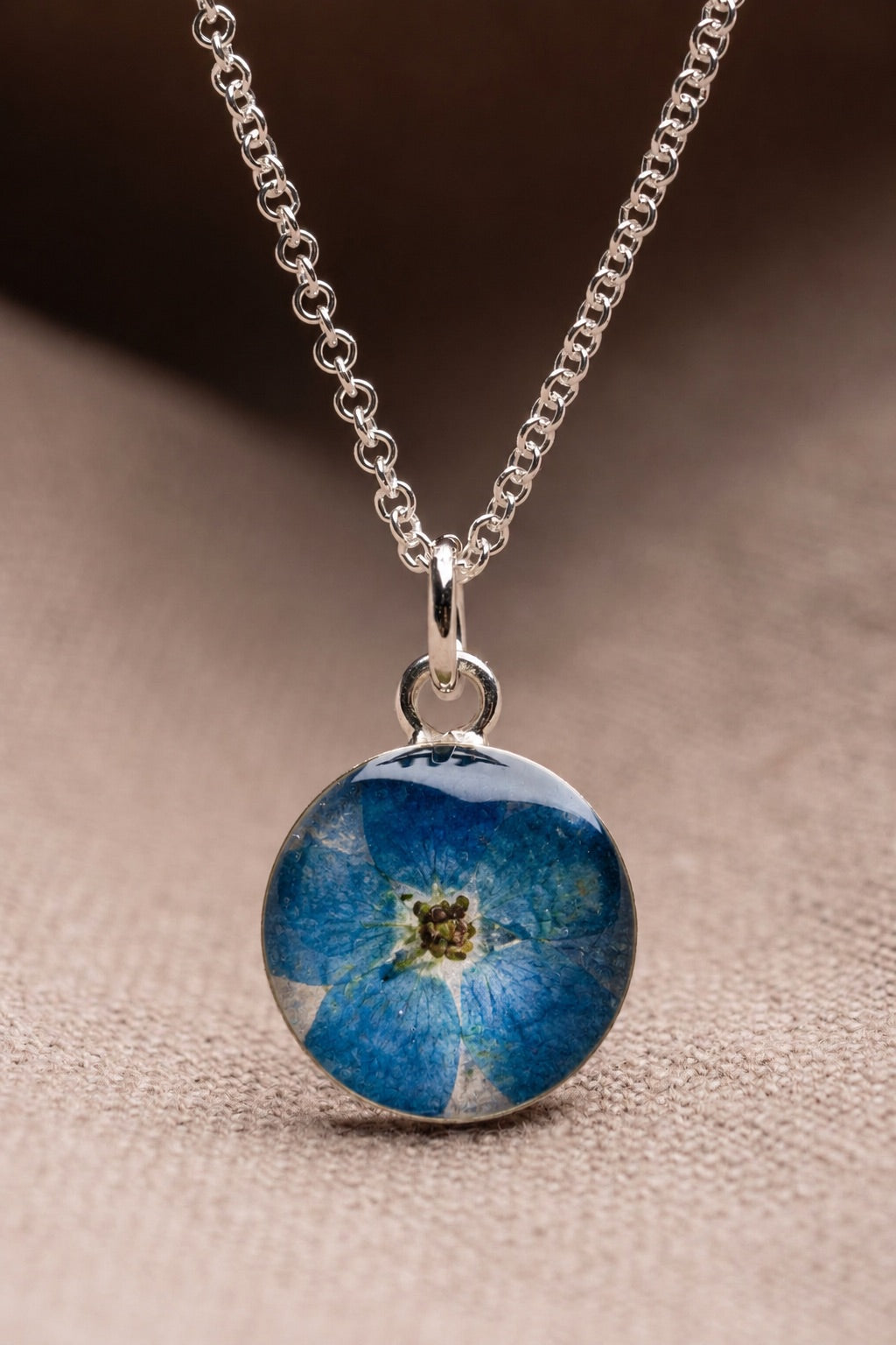 Forget Me Not Round Necklace Silver