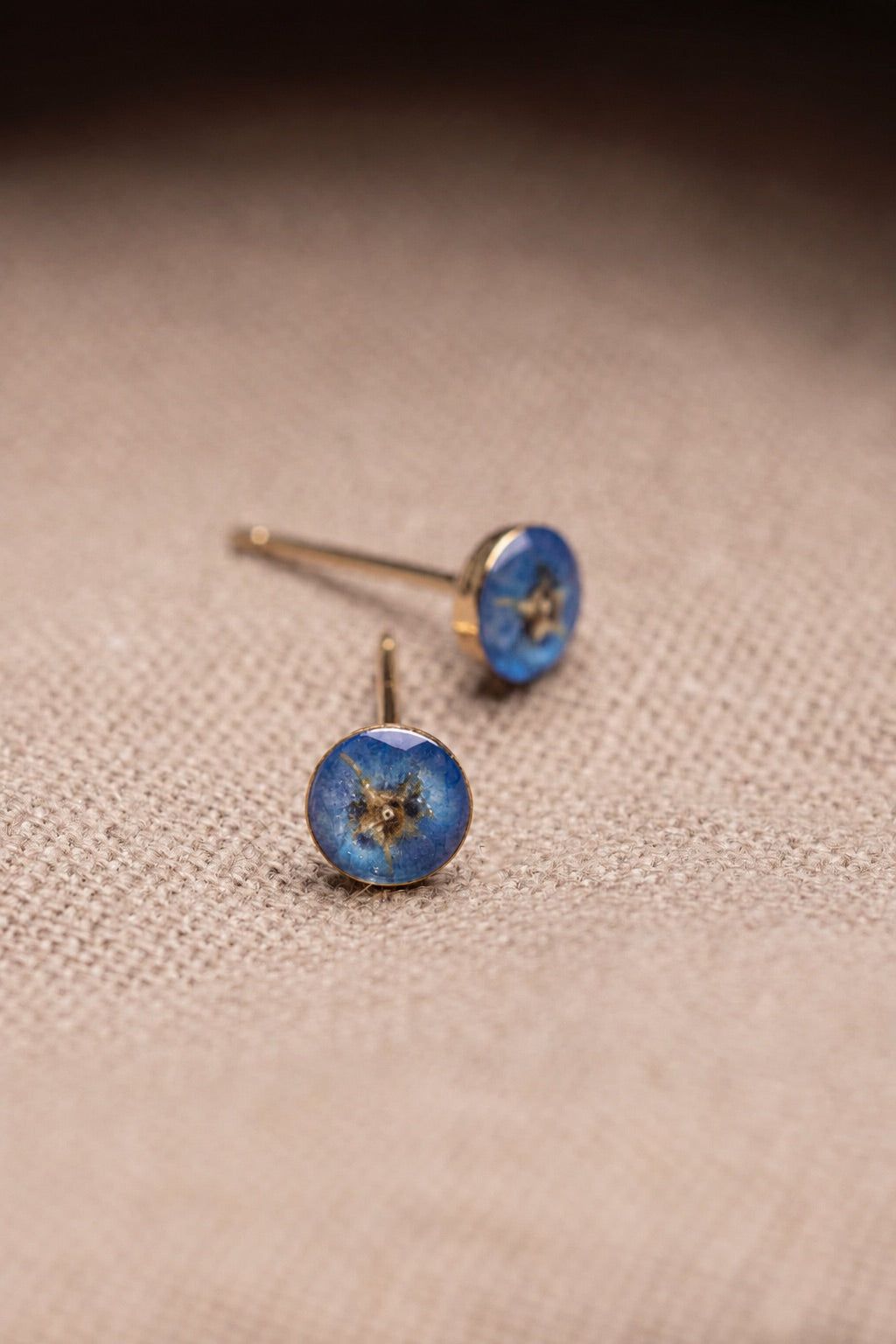 Forget Me Not Stud Earrings Gold