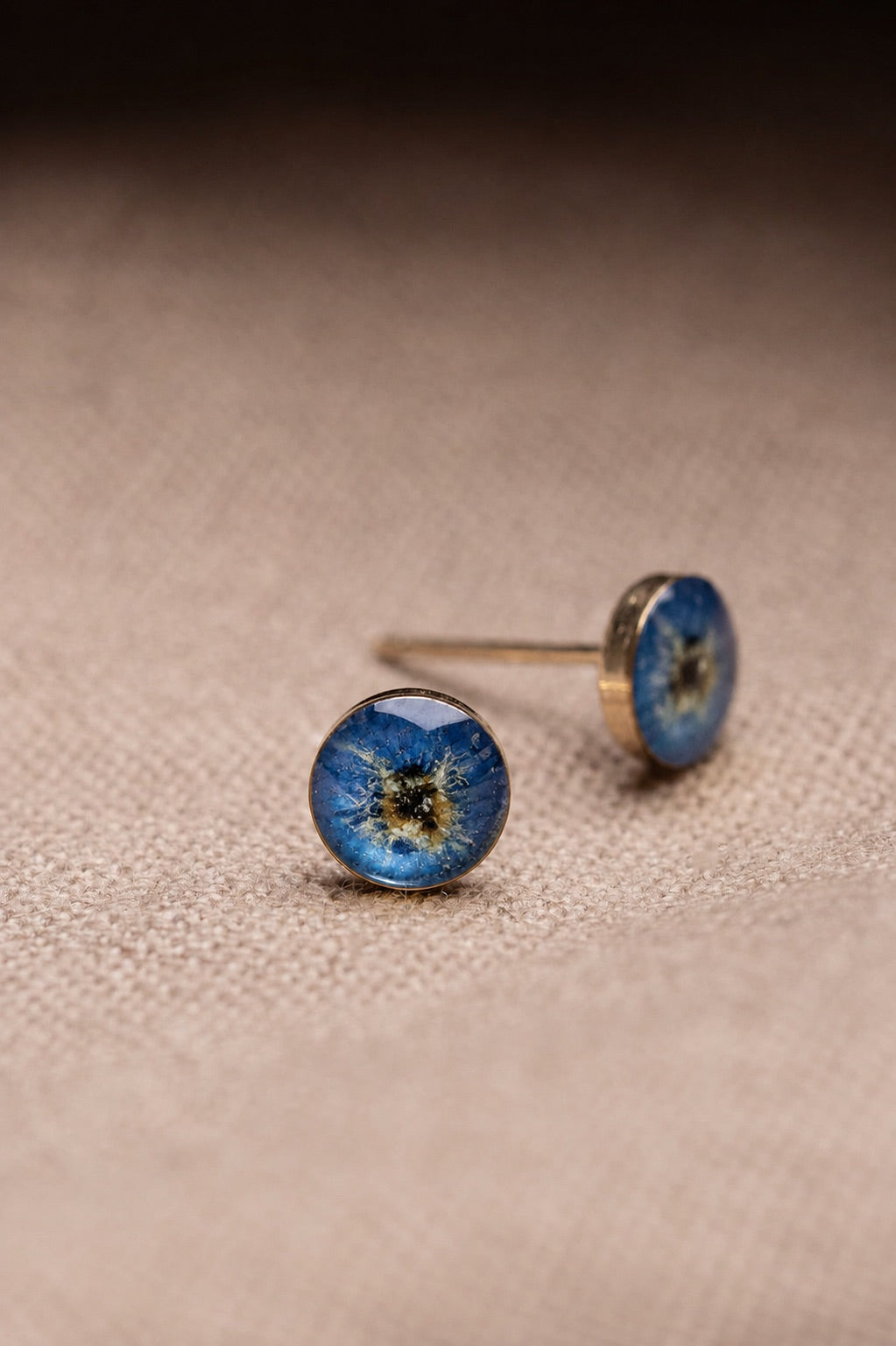 Forget Me Not Stud Earrings Gold