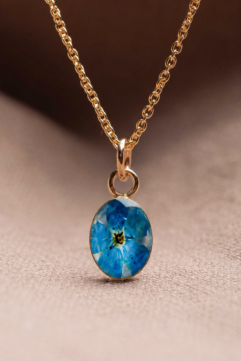 Forget Me Not Oval Necklace Gold