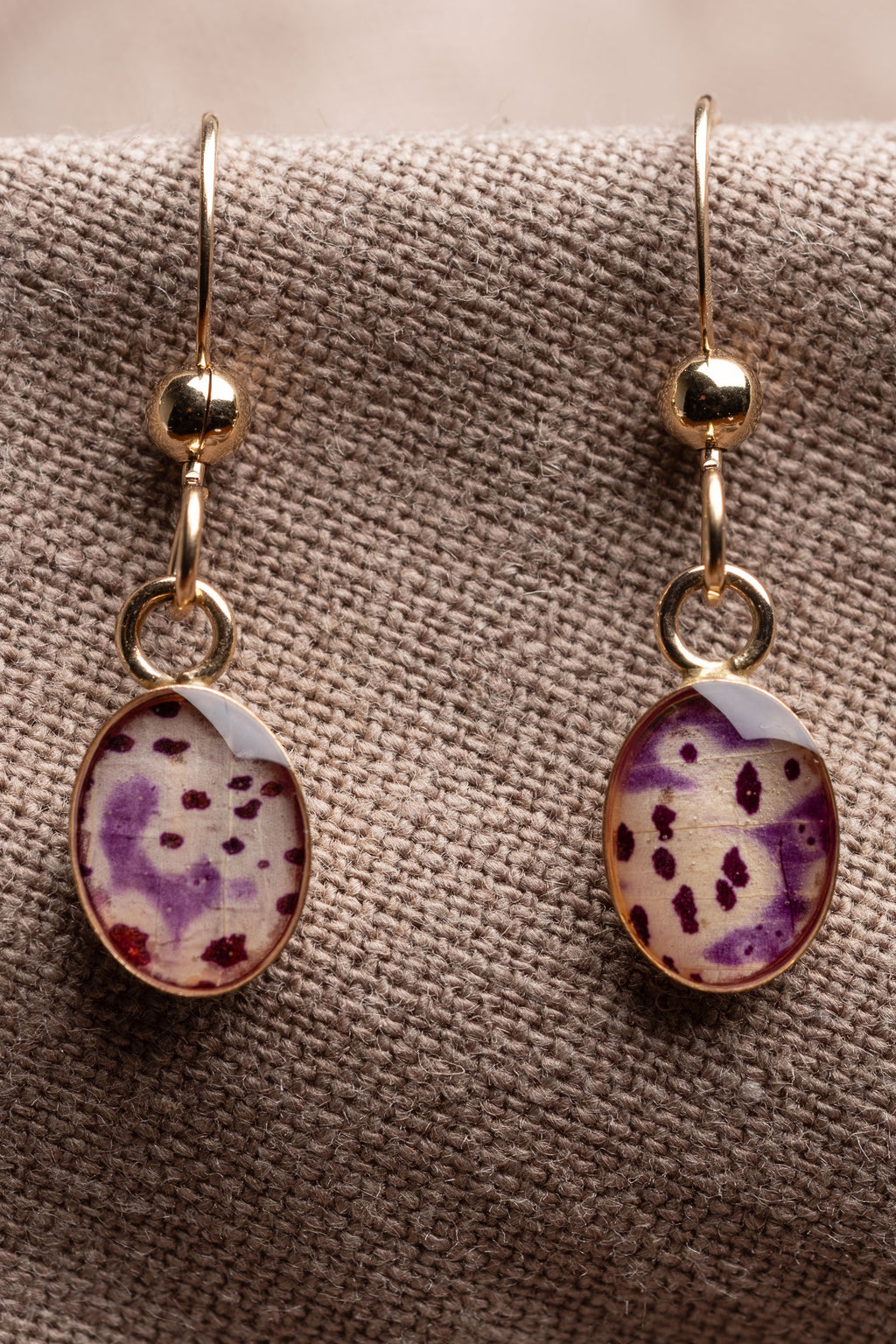 Foxglove Oval Earrings Gold