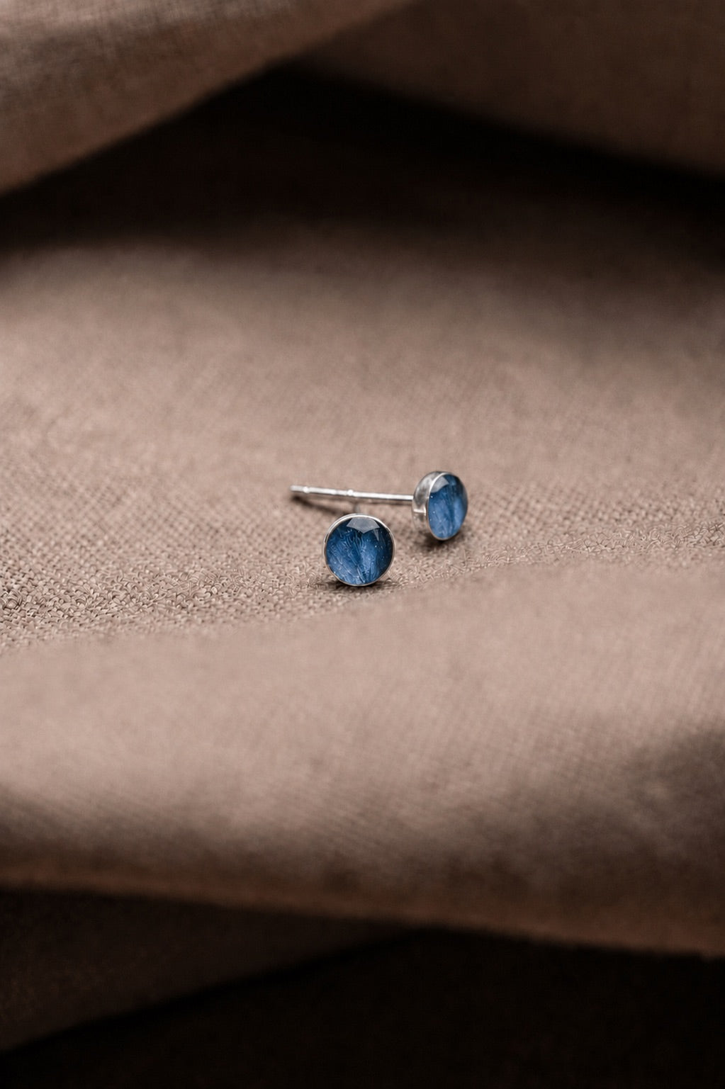 Hydrangea Stud Earrings Silver