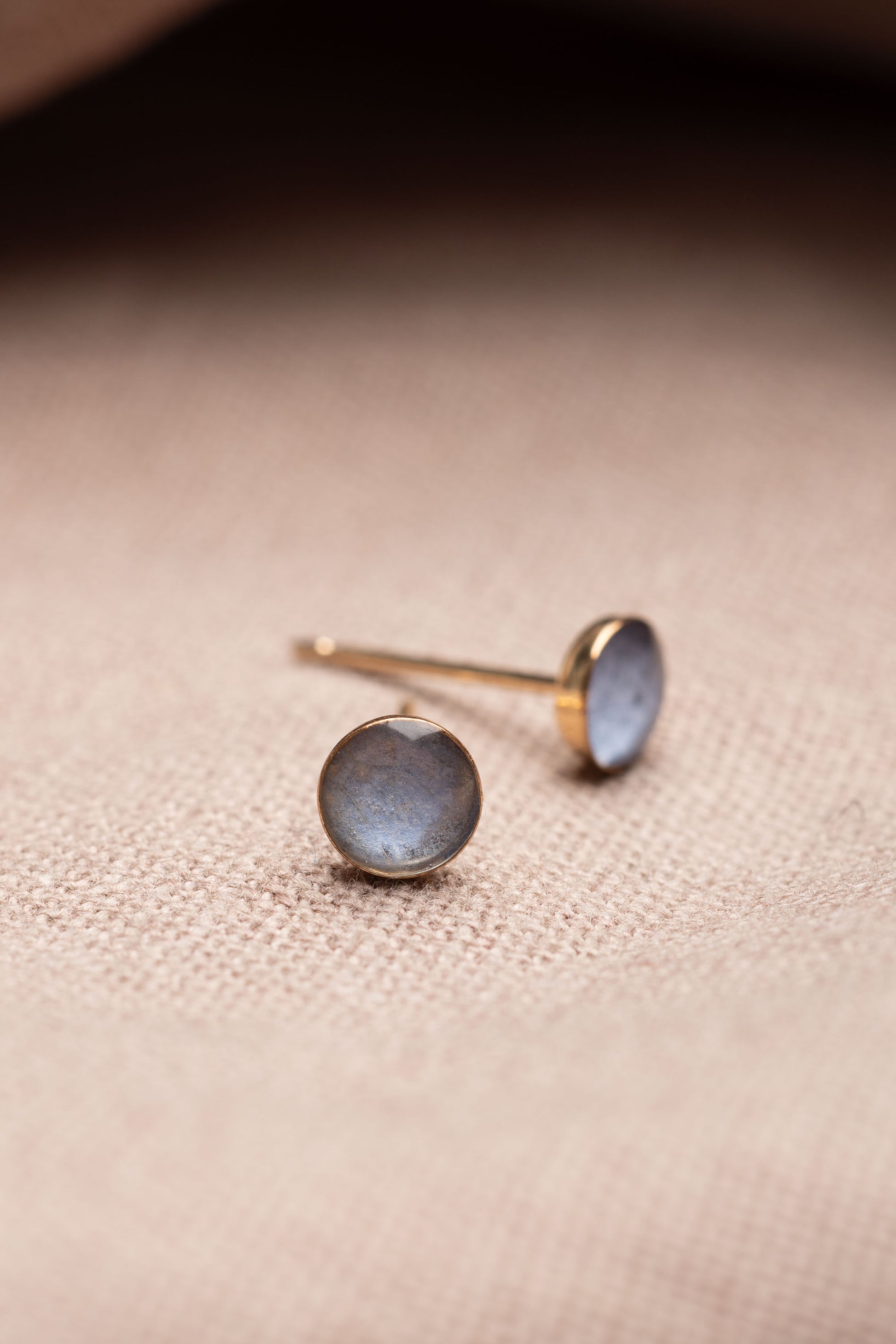 Hydrangea Stud Earrings Gold