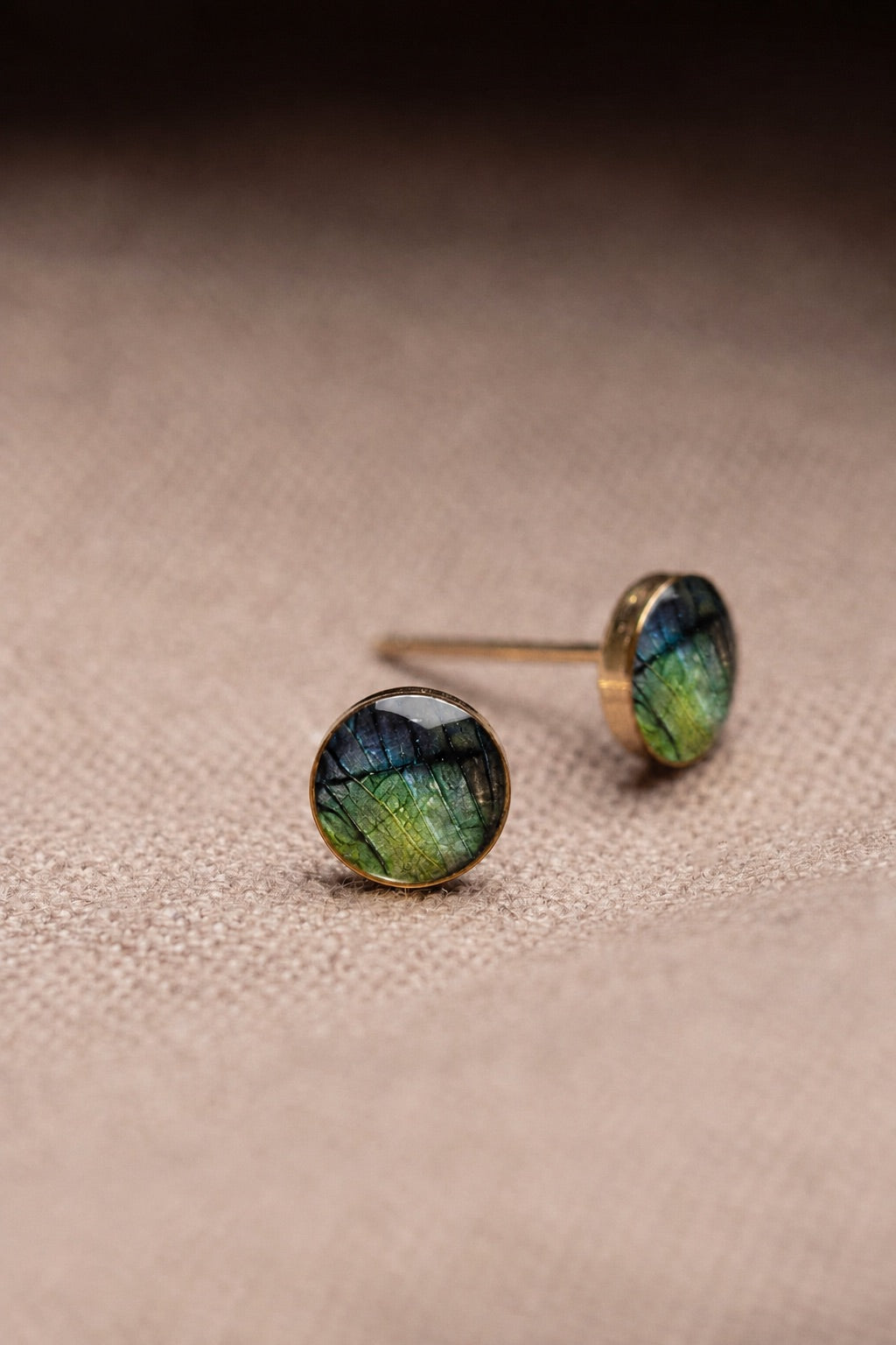 Iris Stud Earrings Gold