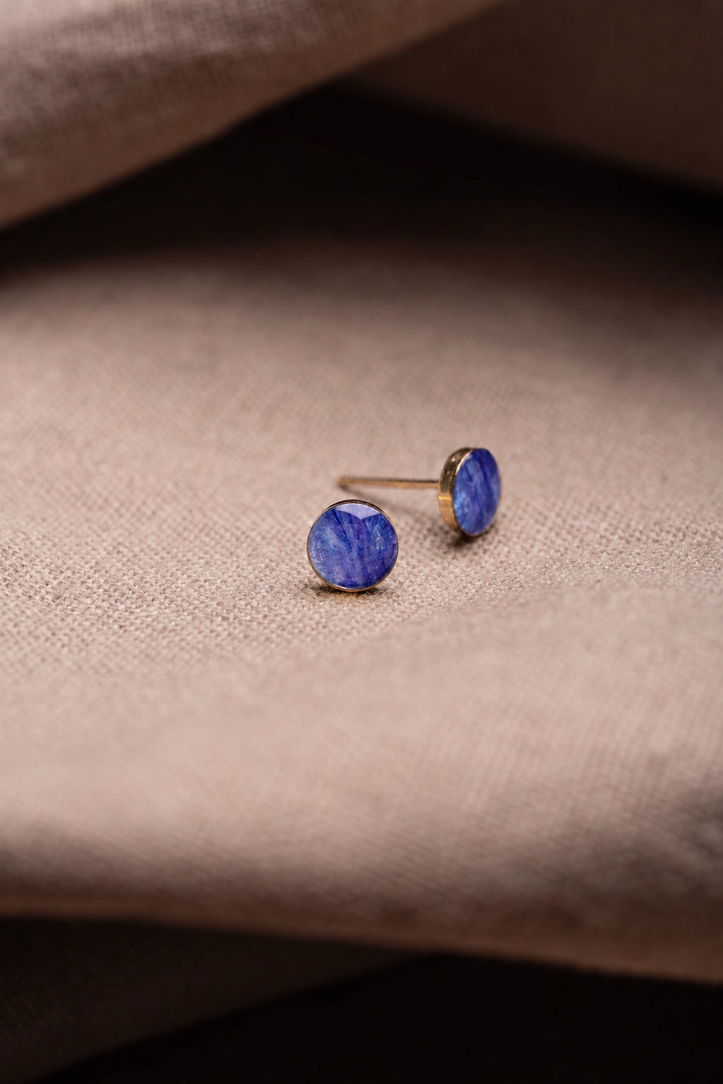 Larkspur Stud Earrings Gold