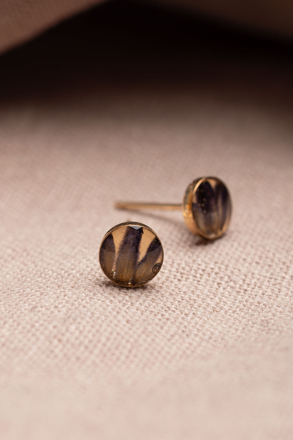 Lavender Stud Earrings Gold