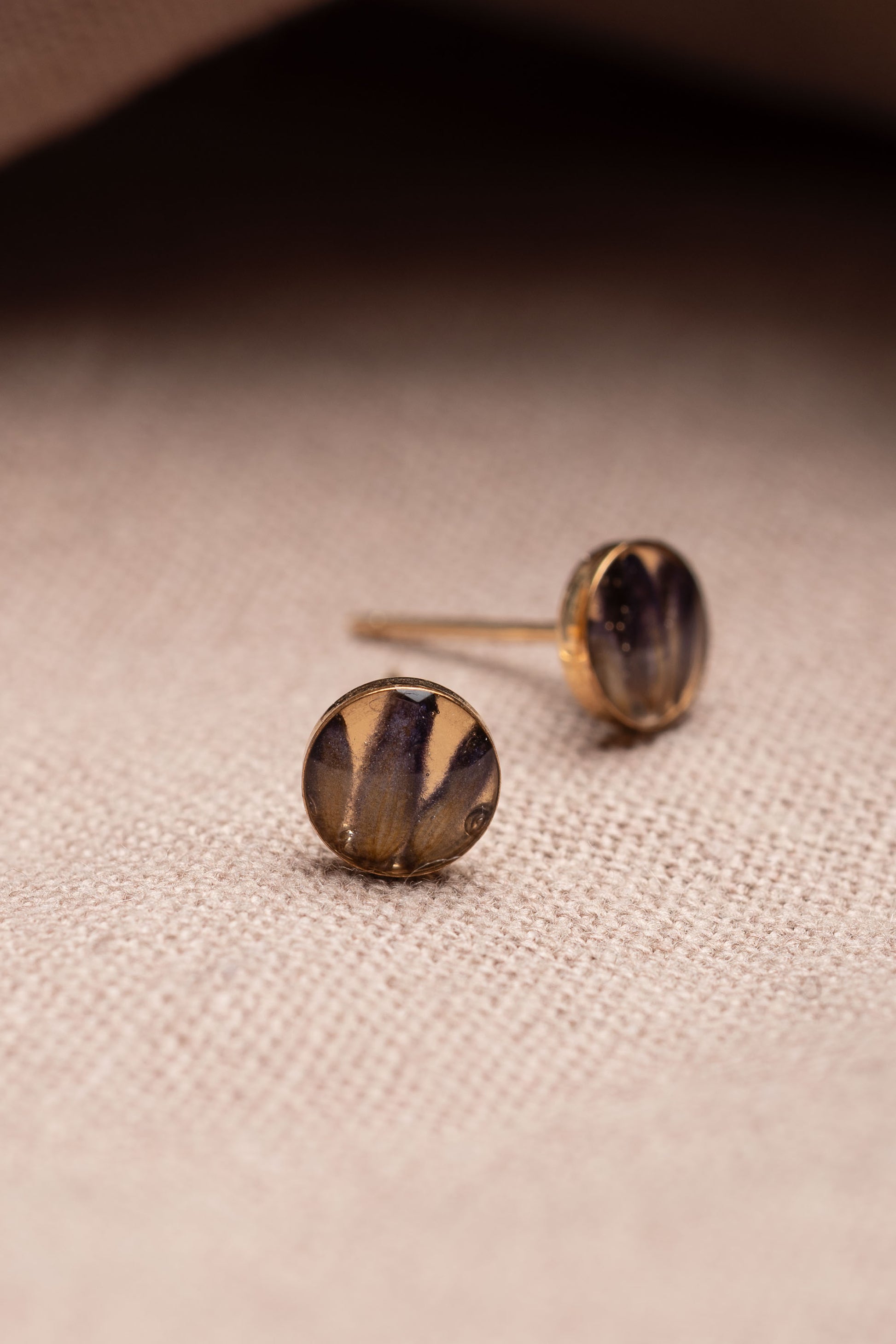 Lavender Stud Earrings Gold