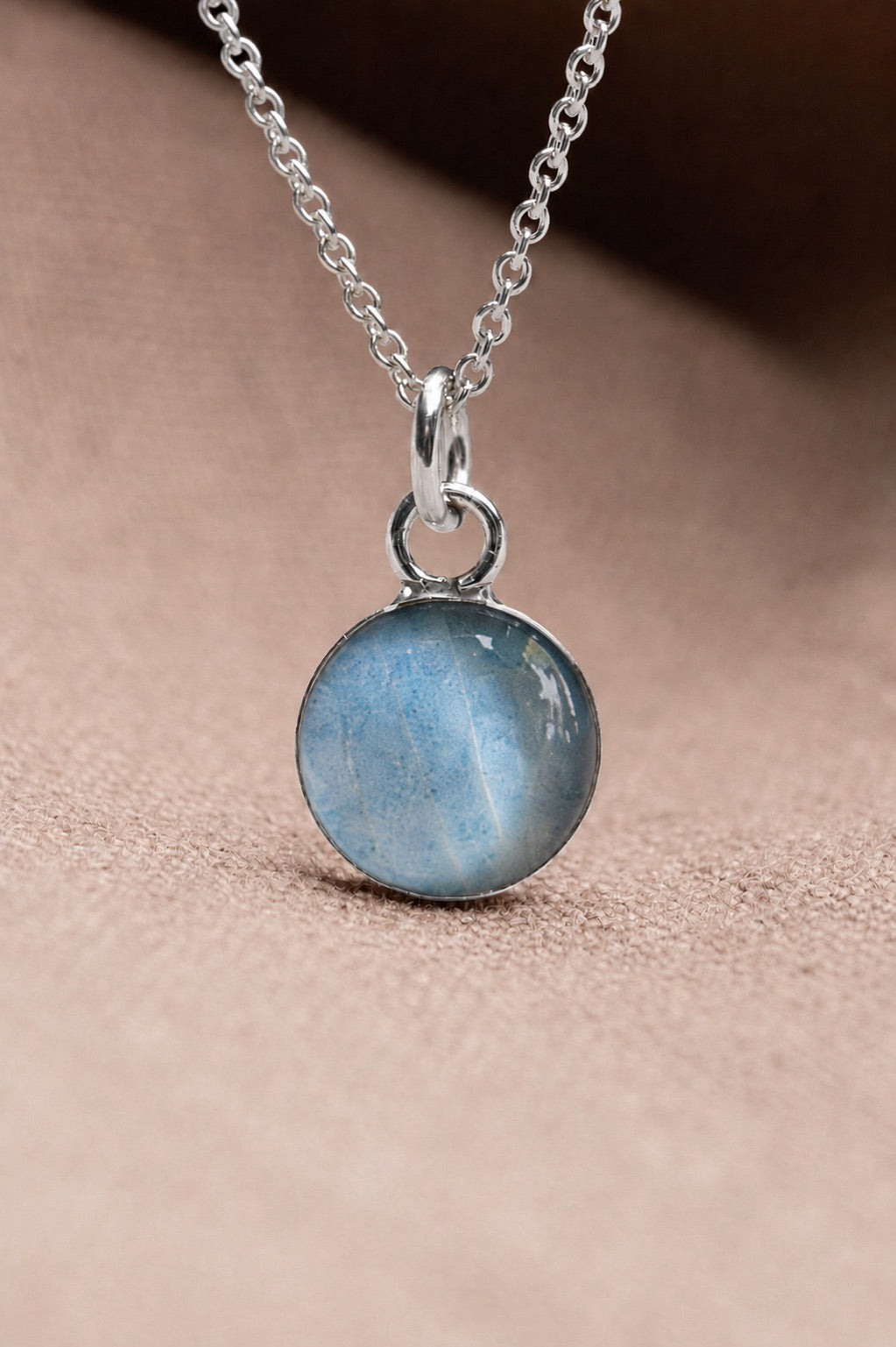 Hydrangea Round Necklace Silver