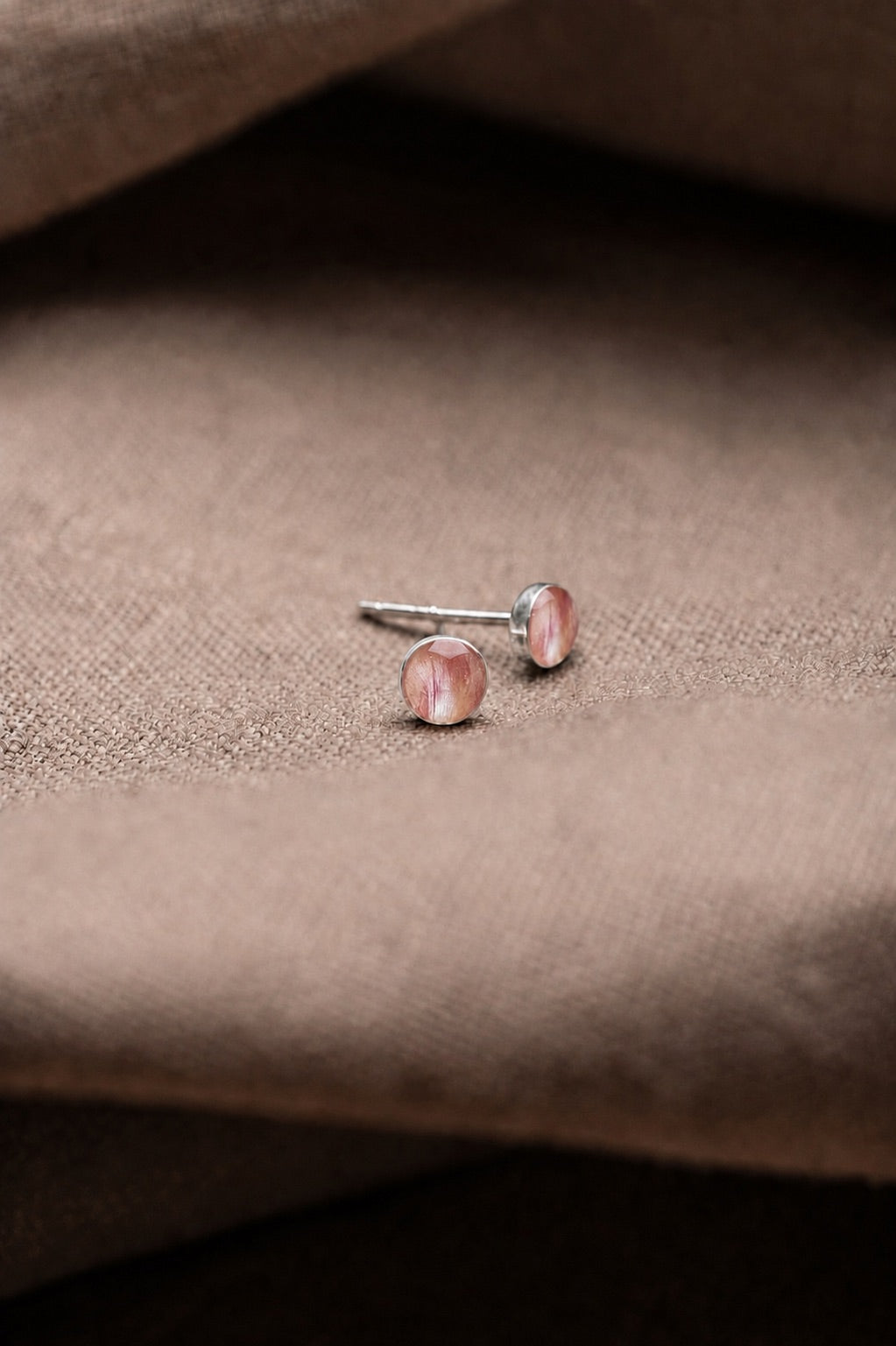 Tulip Stud Earrings Silver