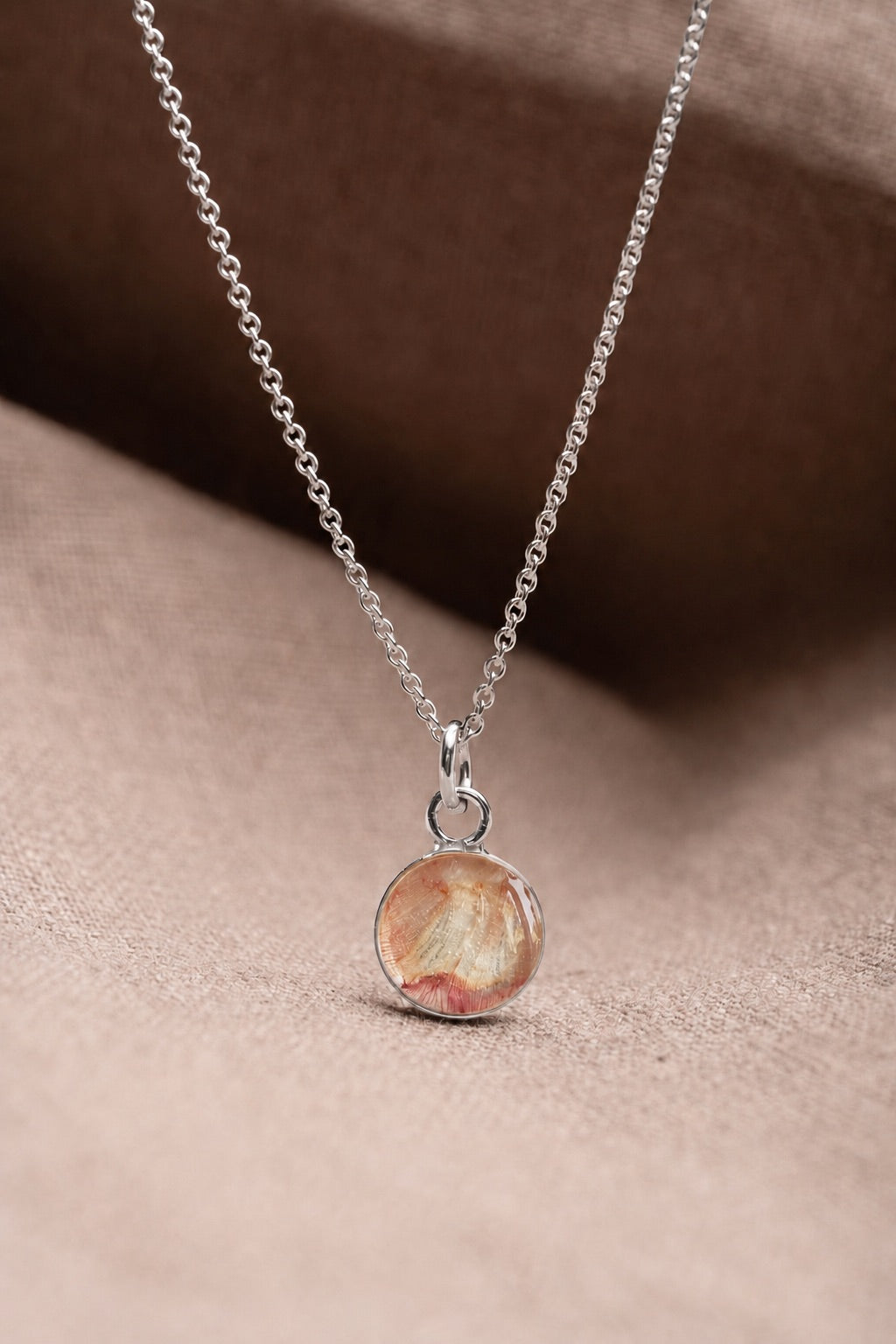 Tulip Round Necklace Silver