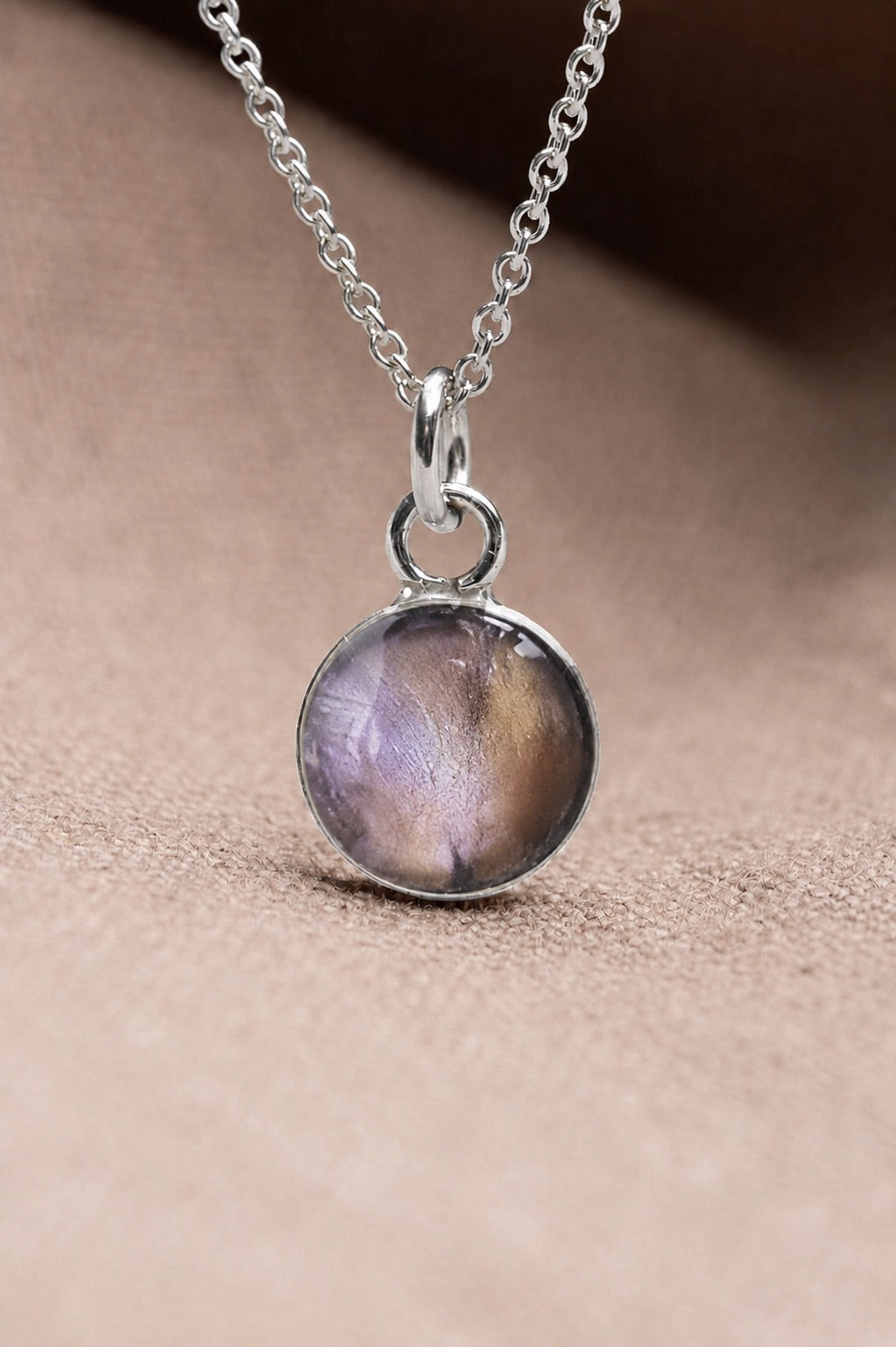 Lilac Round Necklace Silver
