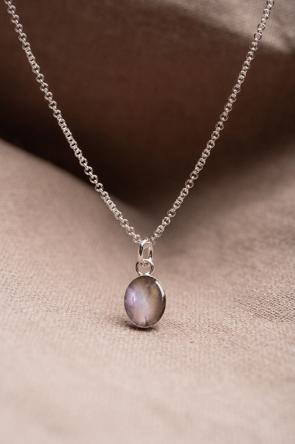 Lilac Oval Necklace Silver