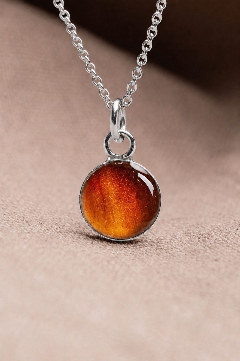Marigold Round Necklace Silver