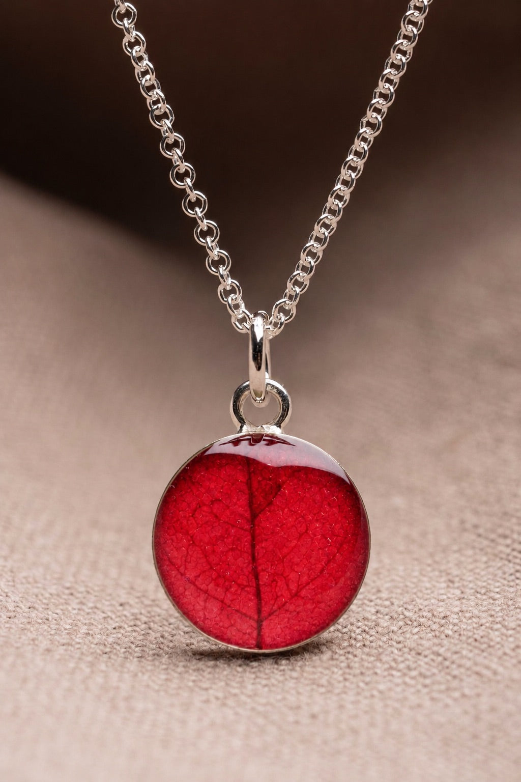 Bougainvillea Round Necklace Silver