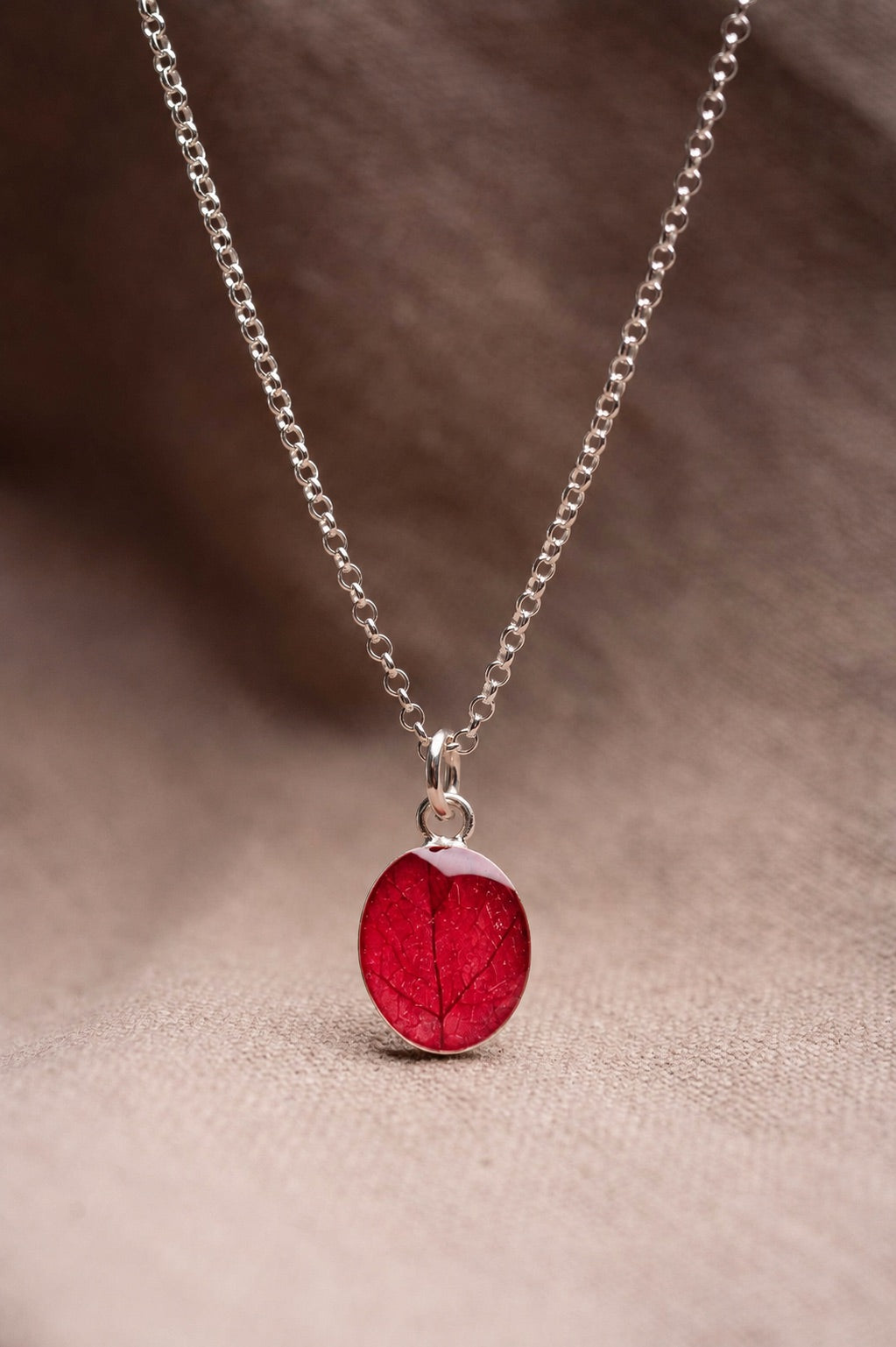 Bougainvillea Oval Necklace Silver