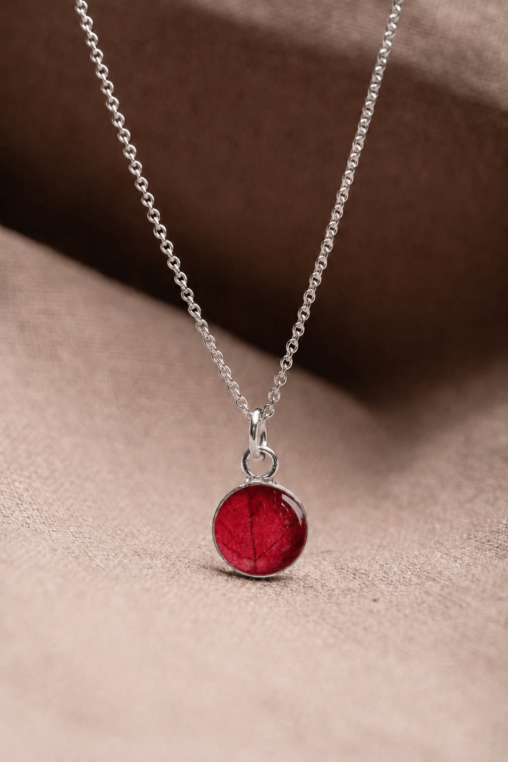 Bougainvillea Round Necklace Silver