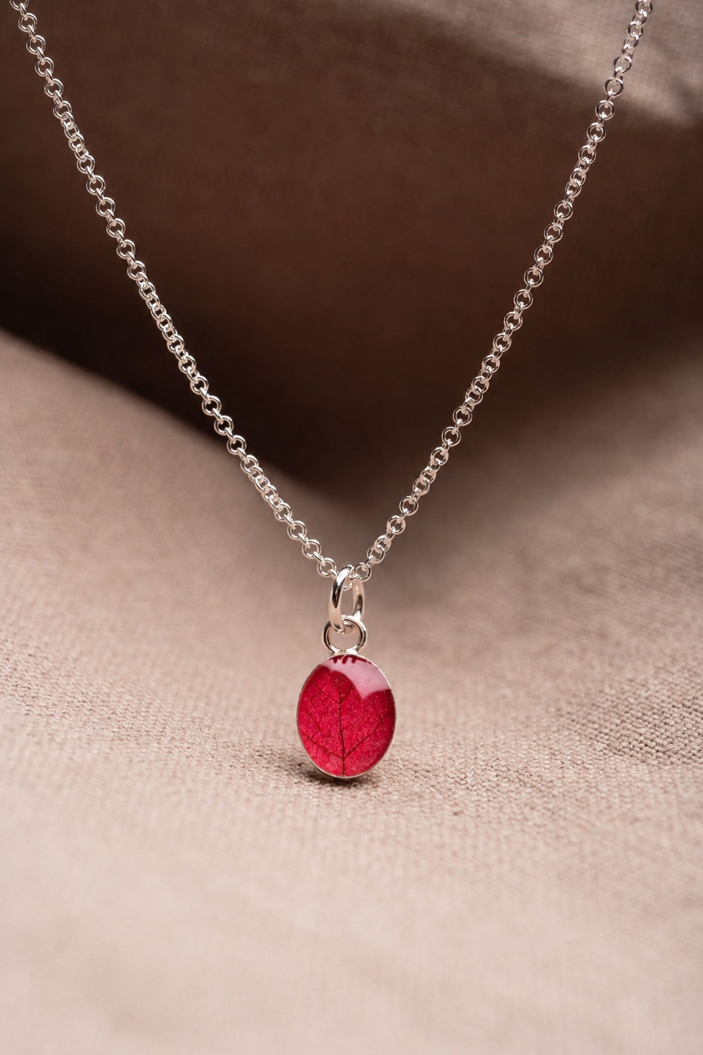 Bougainvillea Oval Necklace Silver