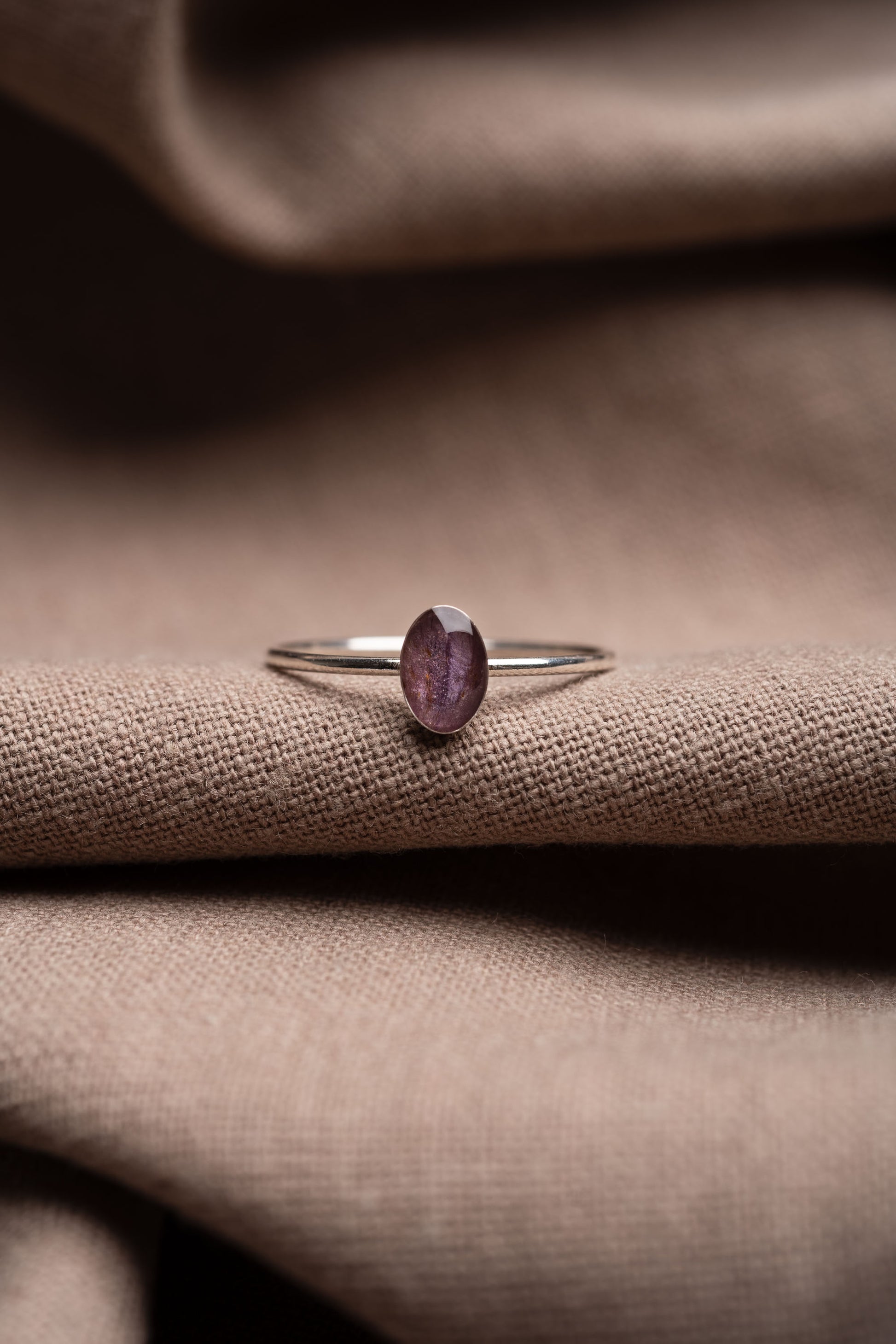 Tulip Oval Ring