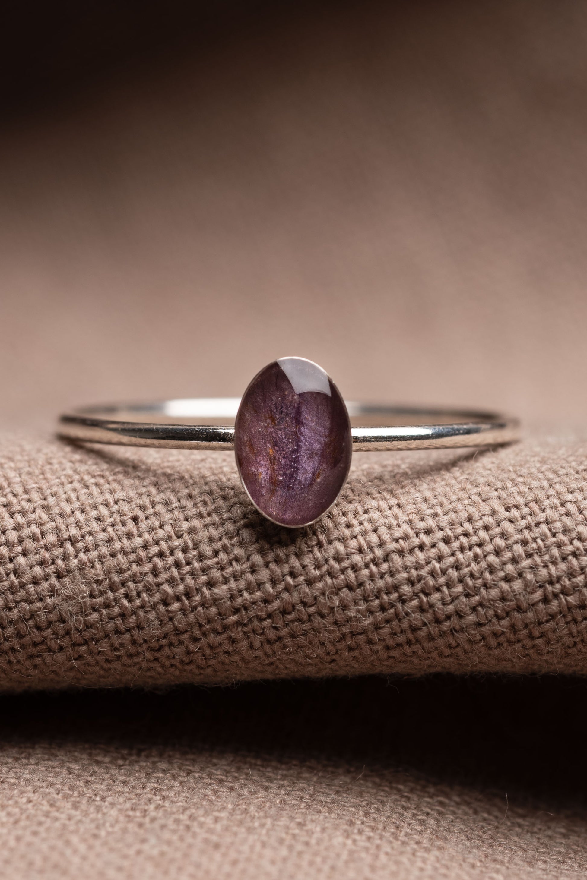 Tulip Oval Ring
