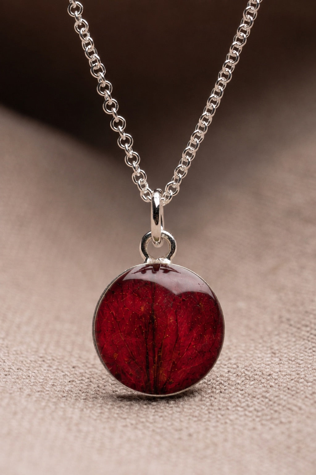 Tulip Round Necklace Silver