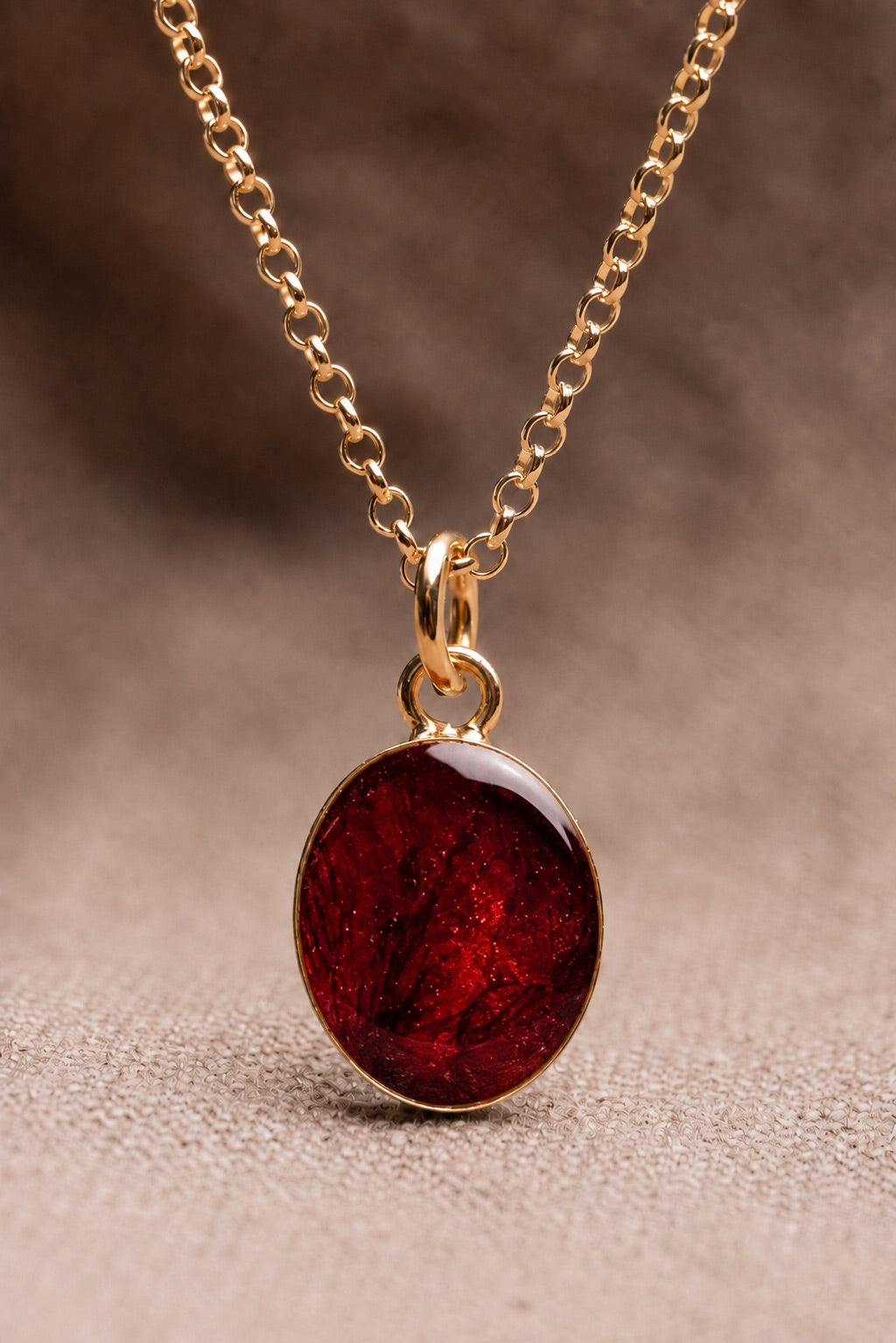 Tulip Oval Necklace Gold