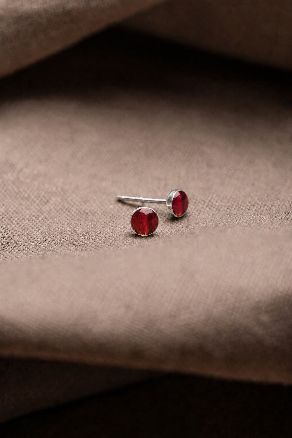 Tulip Stud Earrings Silver