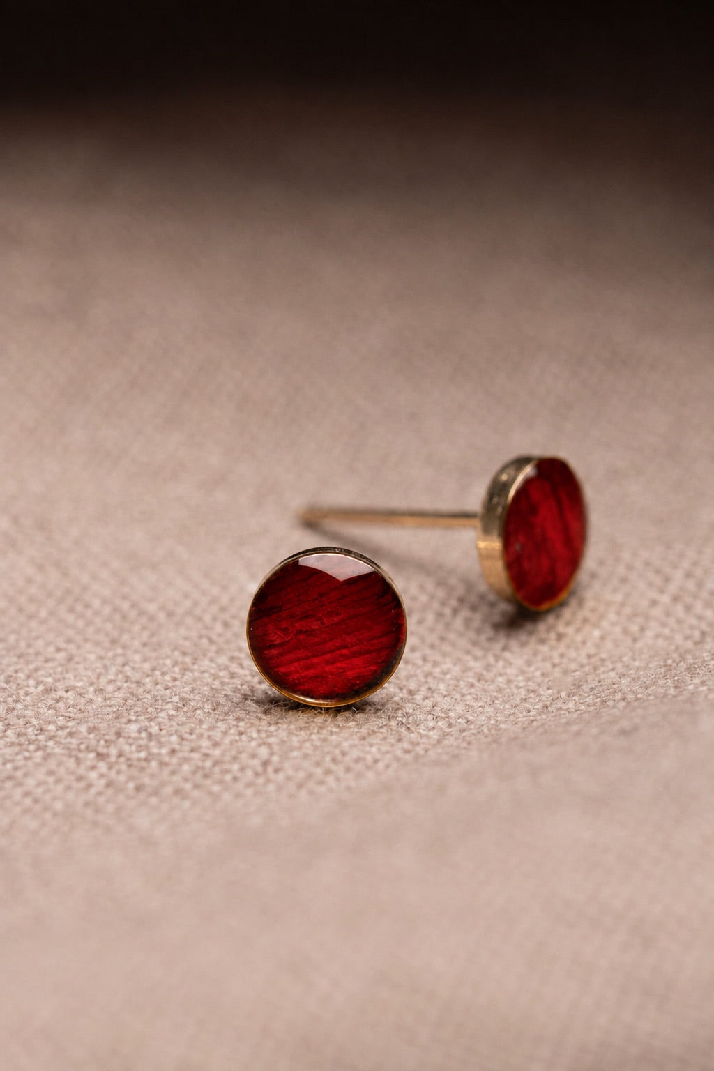 Tulip Stud Earrings Gold