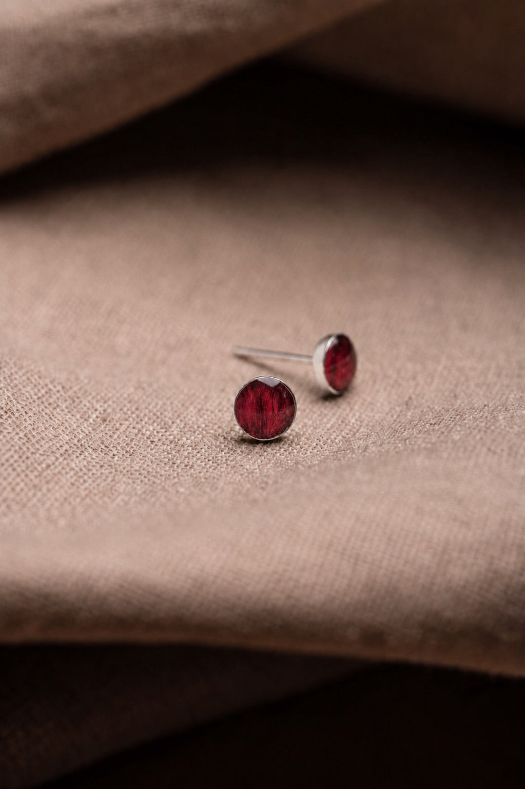 Tulip Stud Earrings Silver