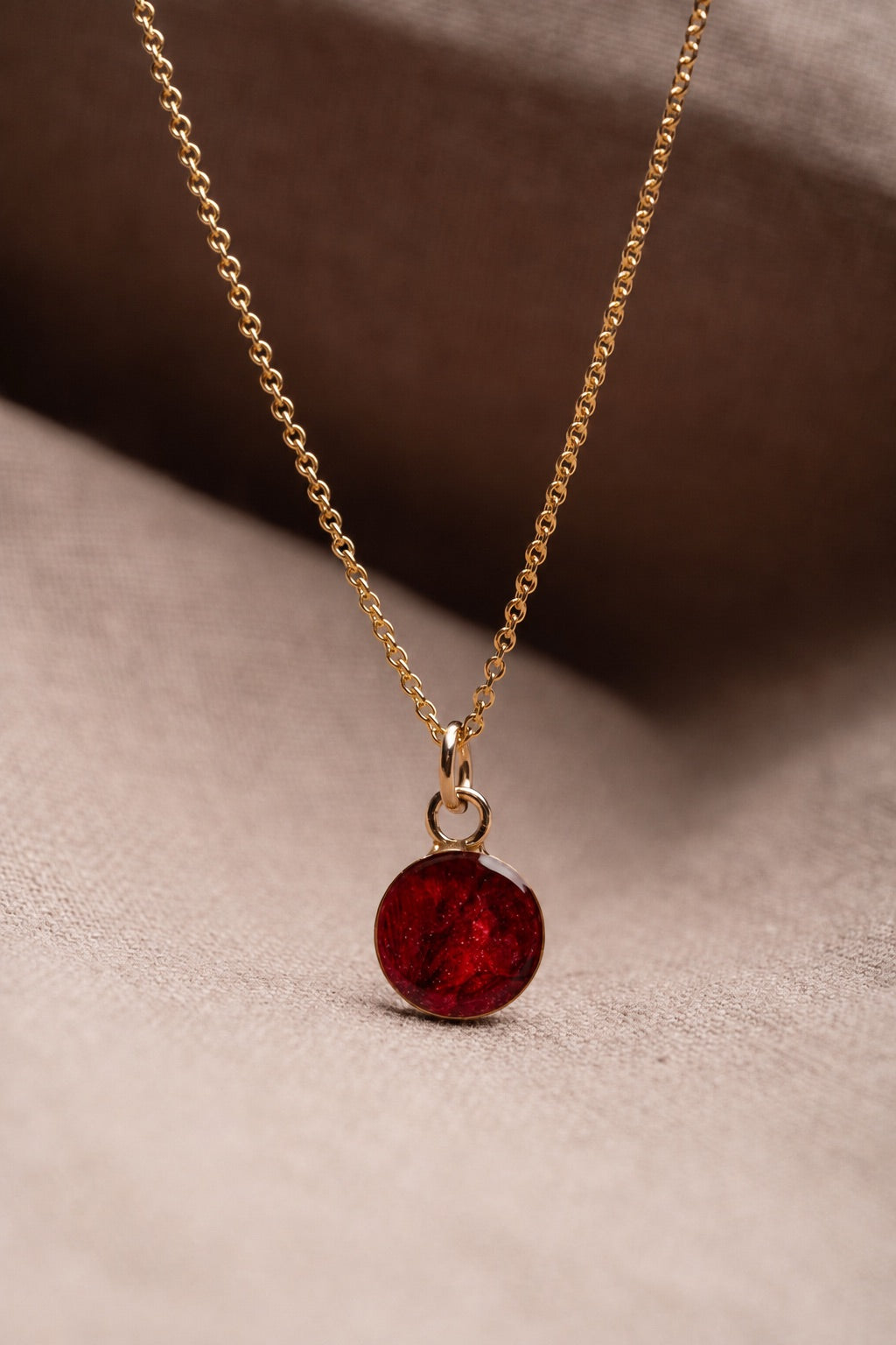 Tulip Round Necklace Gold