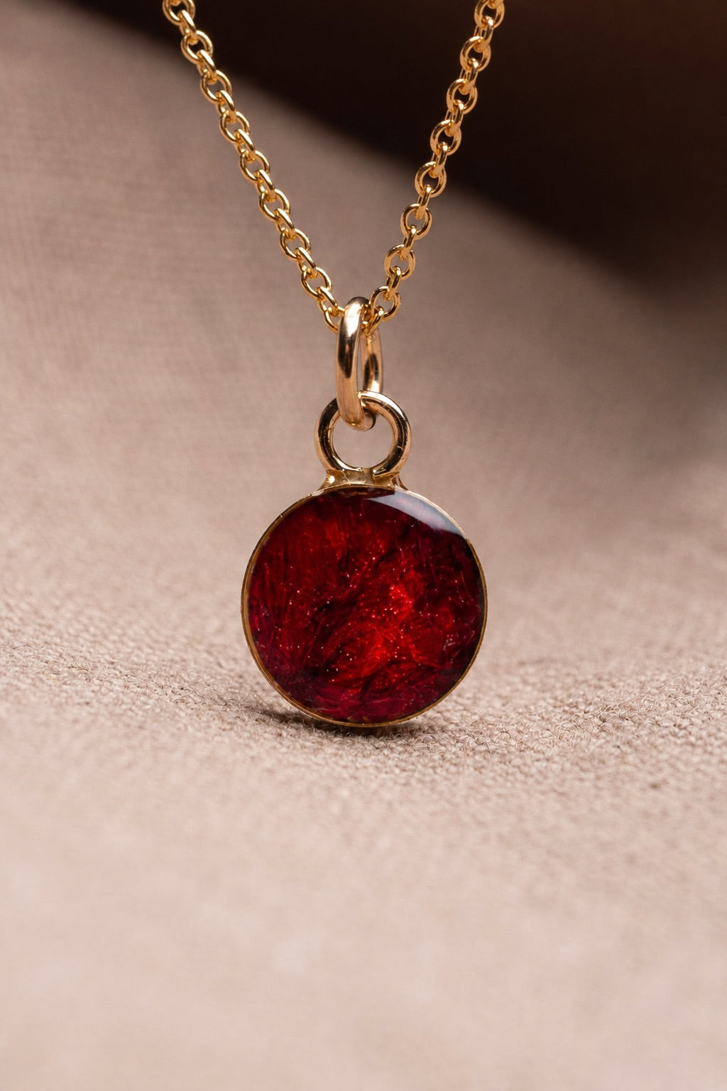 Tulip Round Necklace Gold