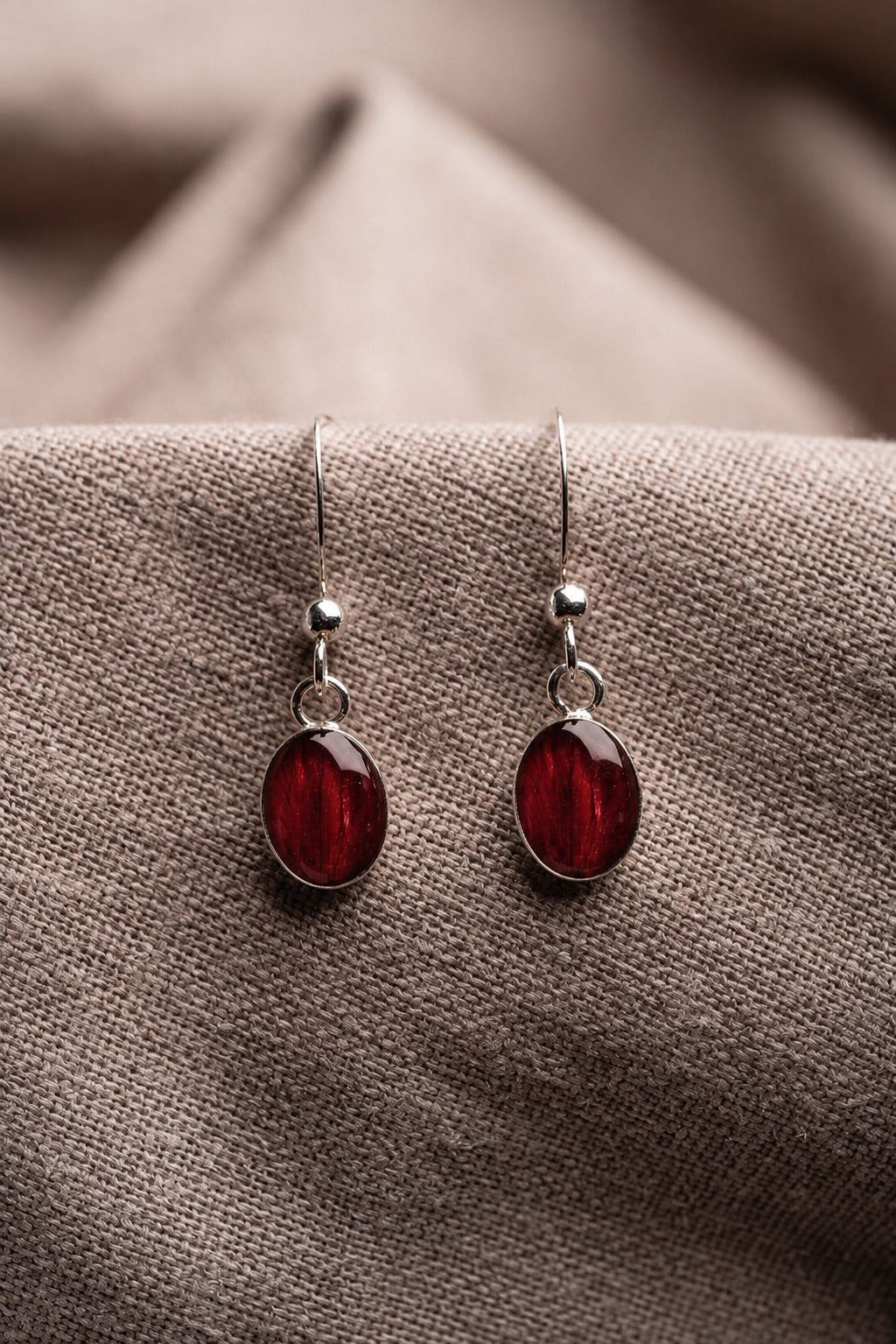 Tulip Oval Earrings Silver