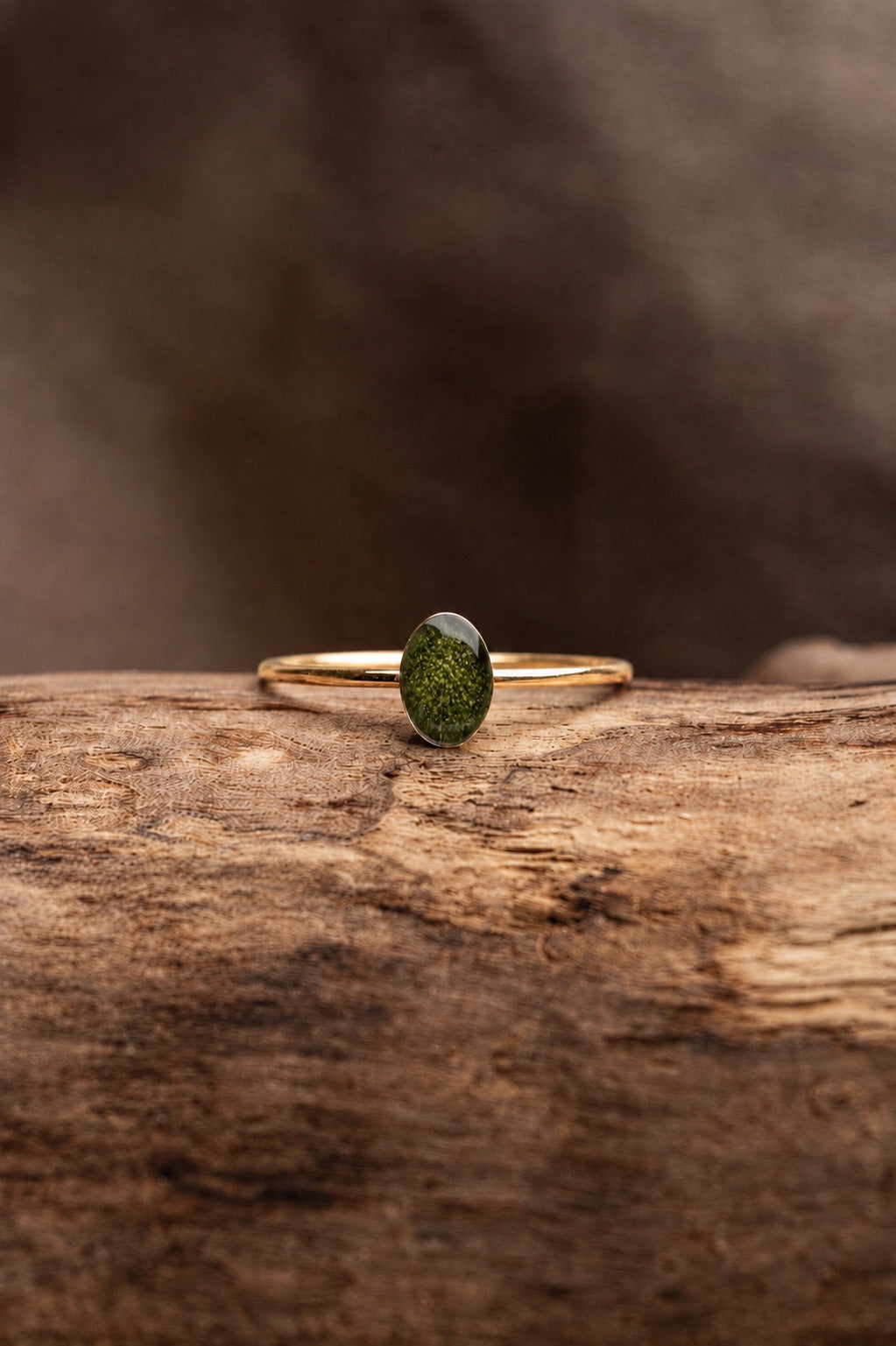 Sage Oval Stacking Ring Gold