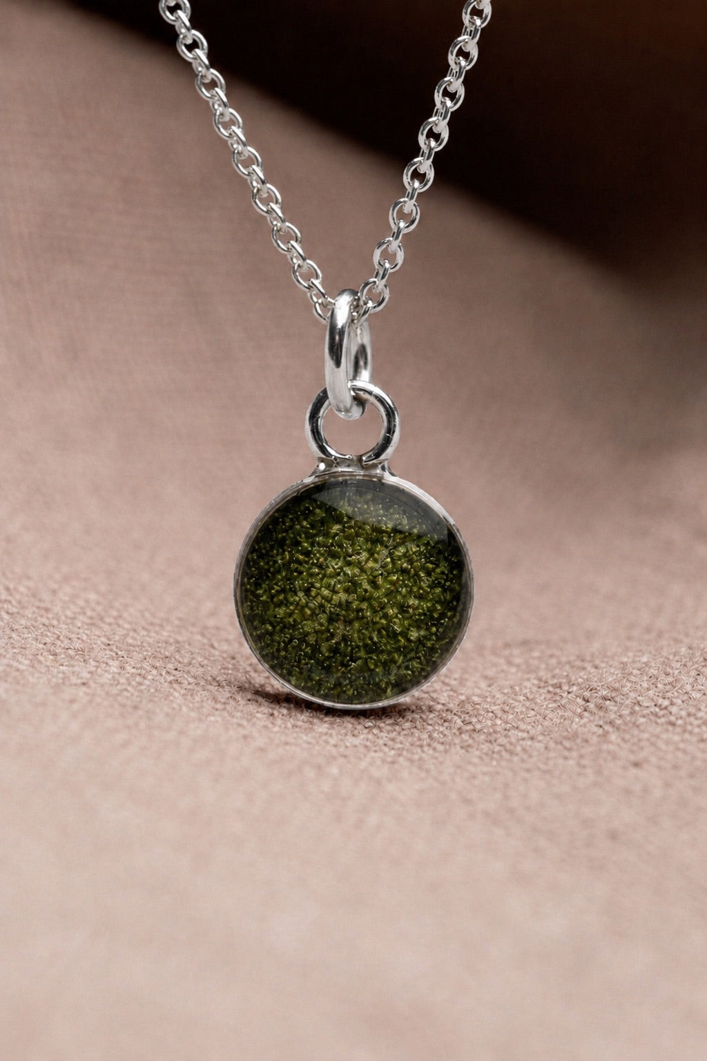 Sage Round Necklace Silver