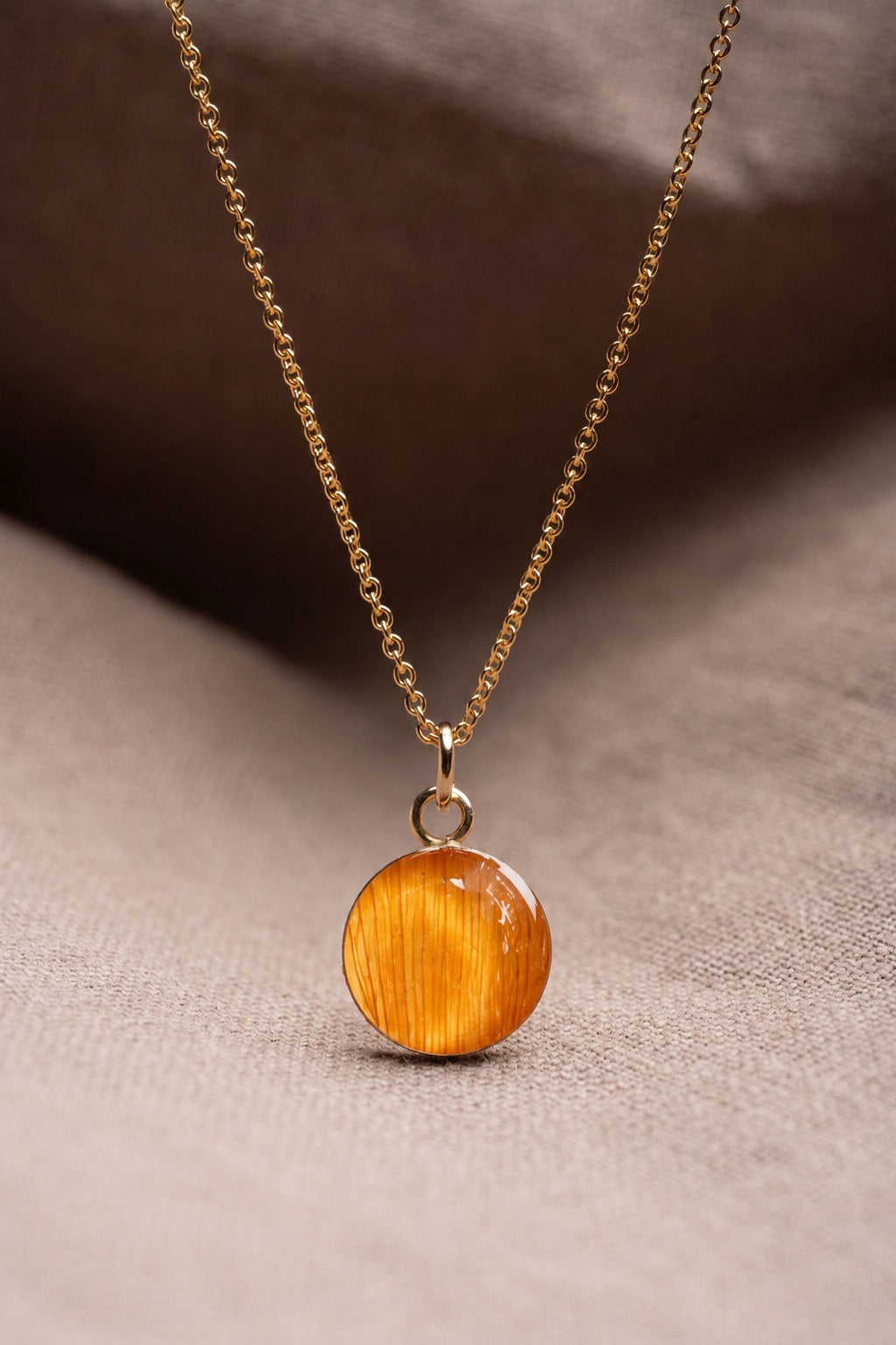 Sunflower Round Necklace Gold