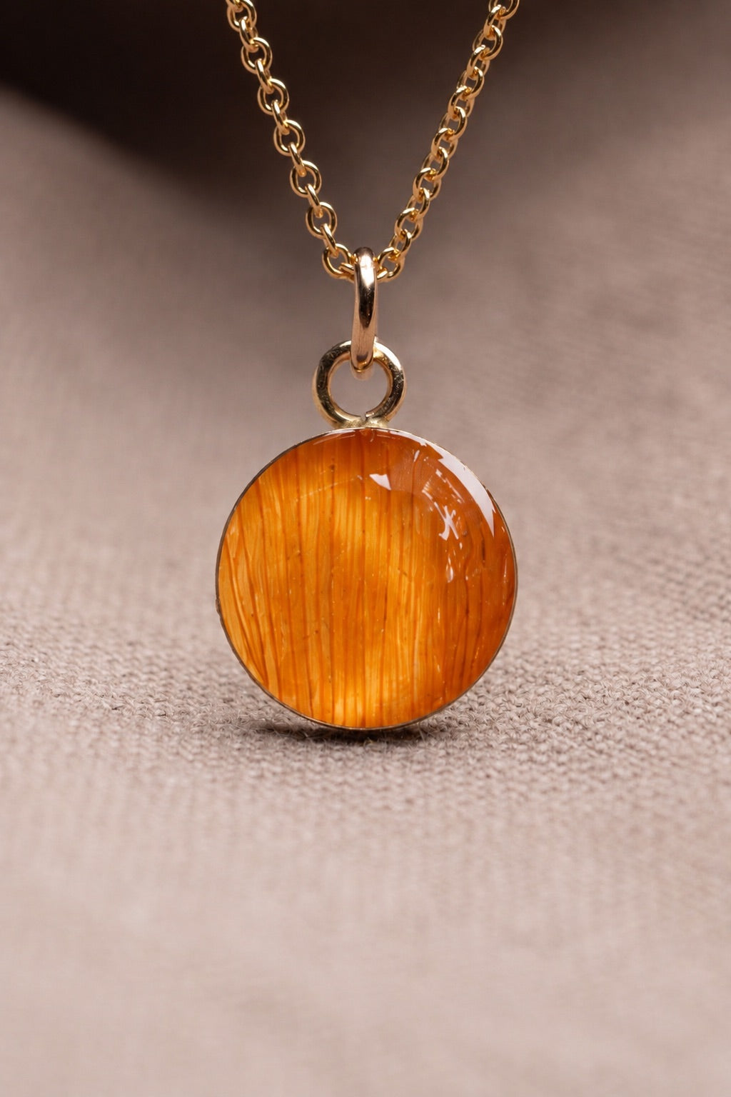 Sunflower Round Necklace Gold