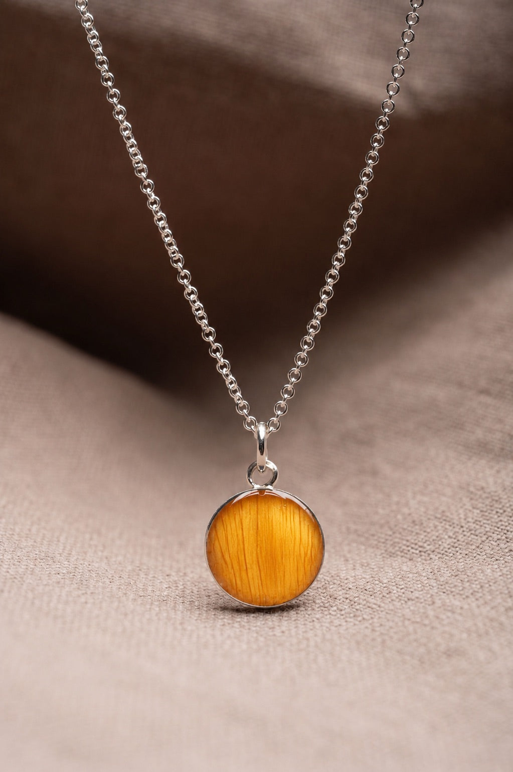 Sunflower Round Necklace Silver