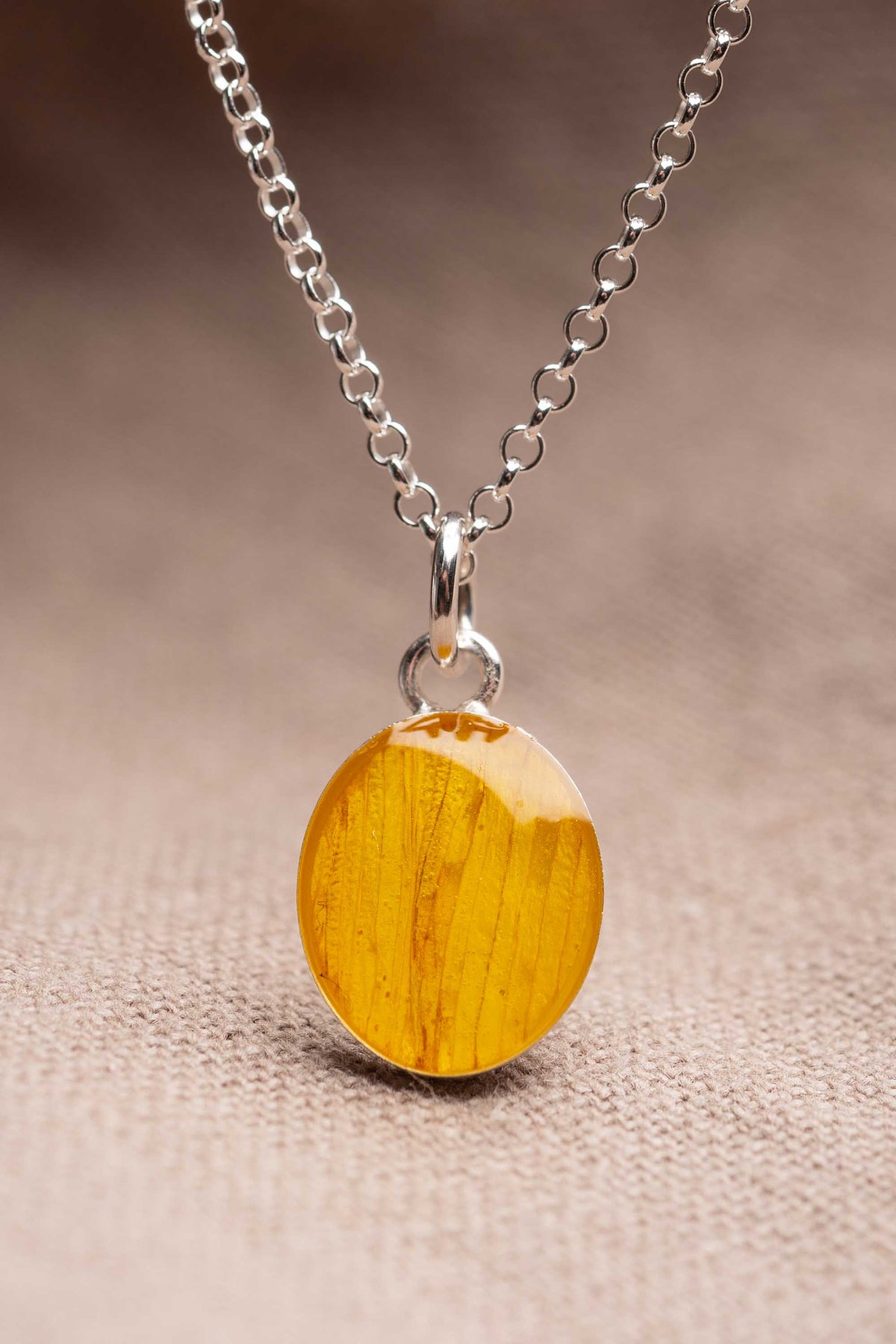 Sunflower Oval Necklace Silver