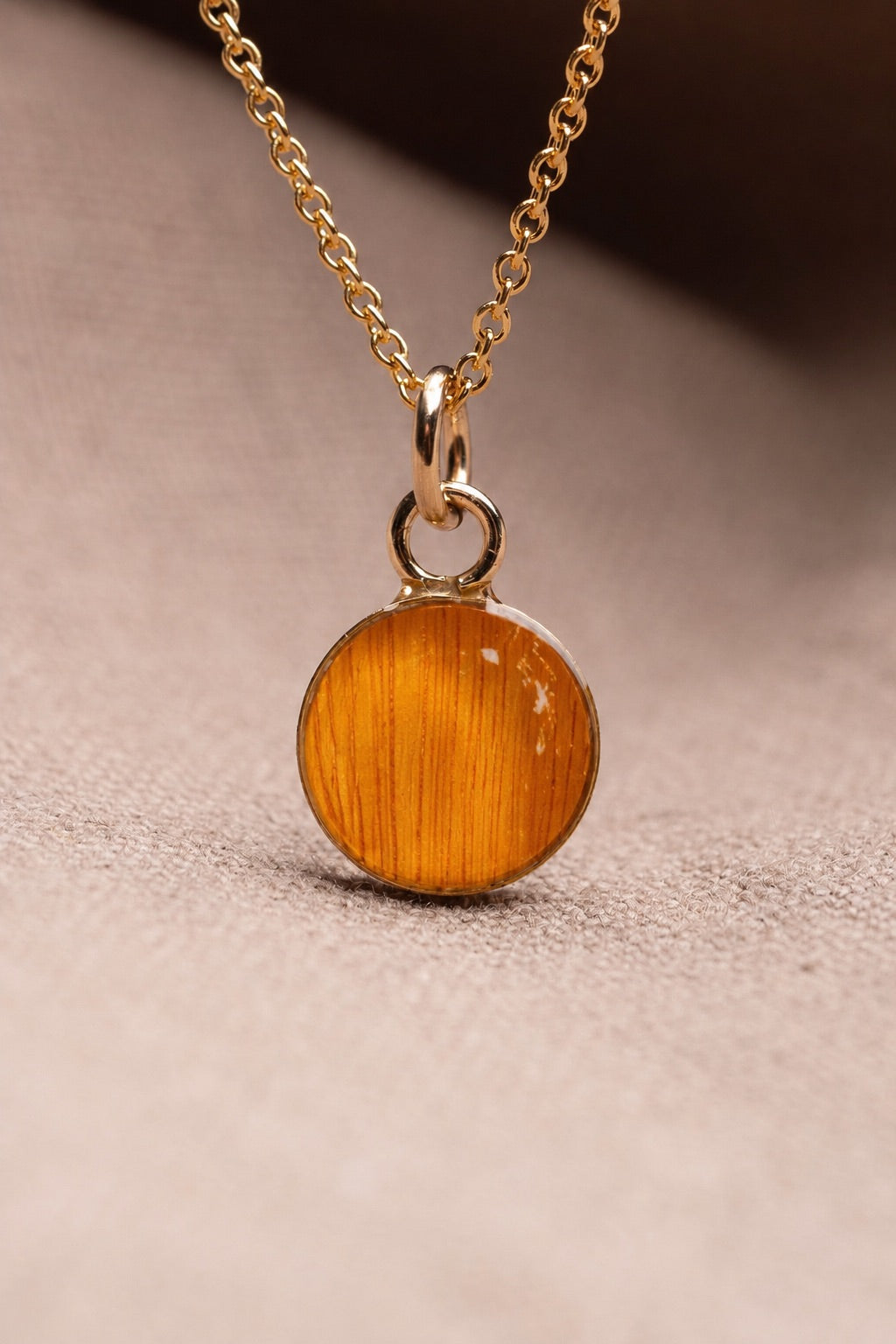 Sunflower Round Necklace Gold