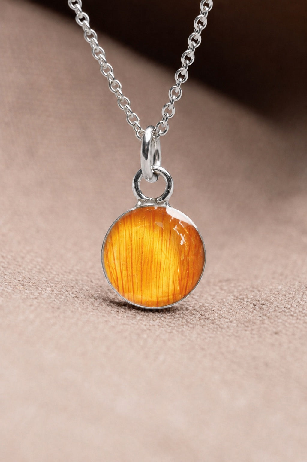 Sunflower Round Necklace Silver